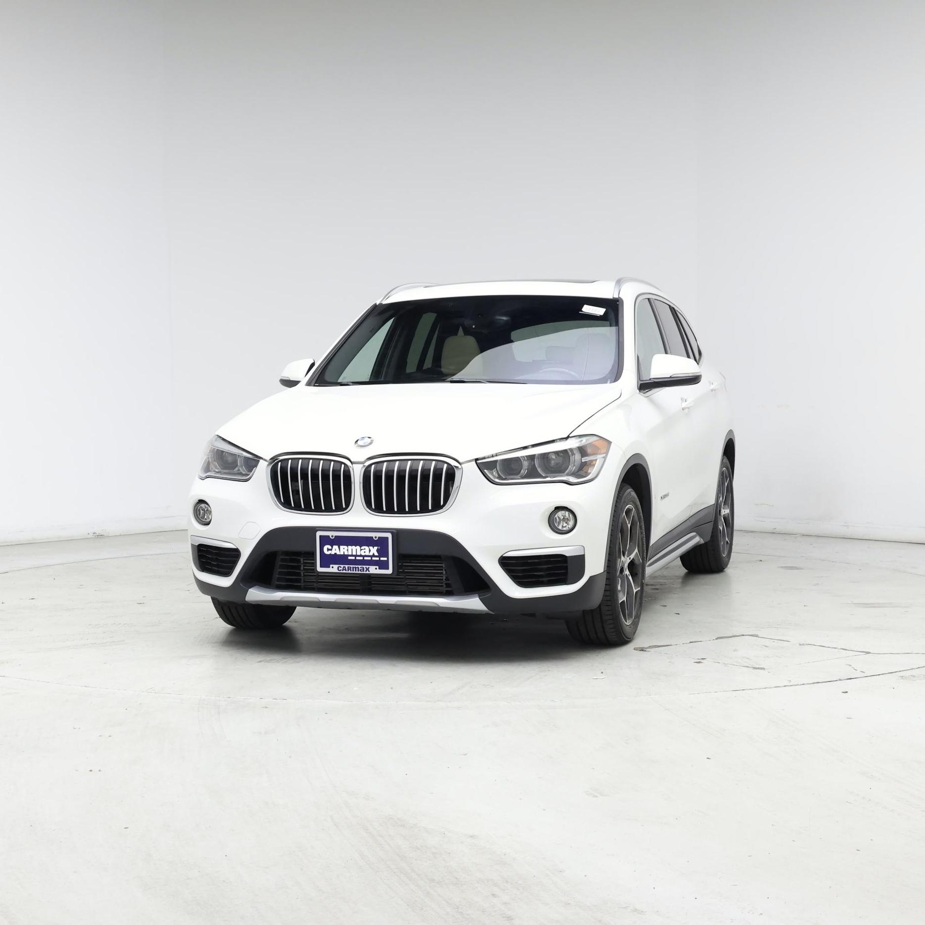 Thumbnail: 2016 BMW X1 - 4