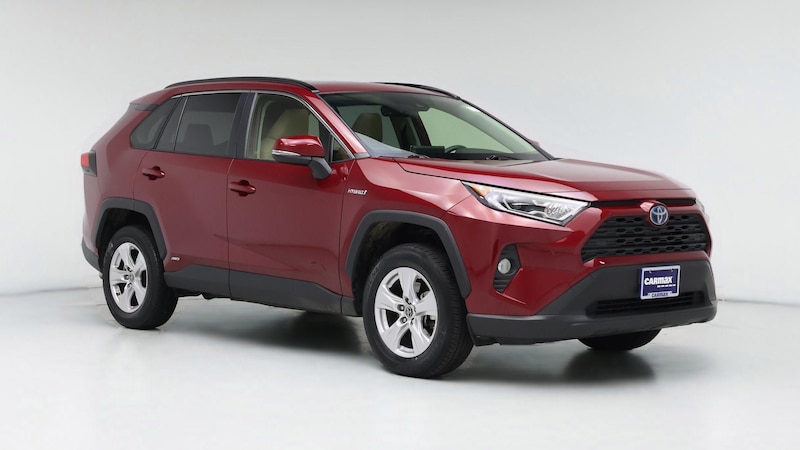 2019 Toyota RAV4 XLE Hero Image
