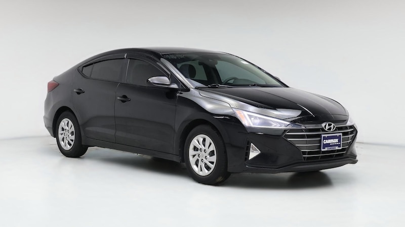 2020 Hyundai Elantra SE Hero Image