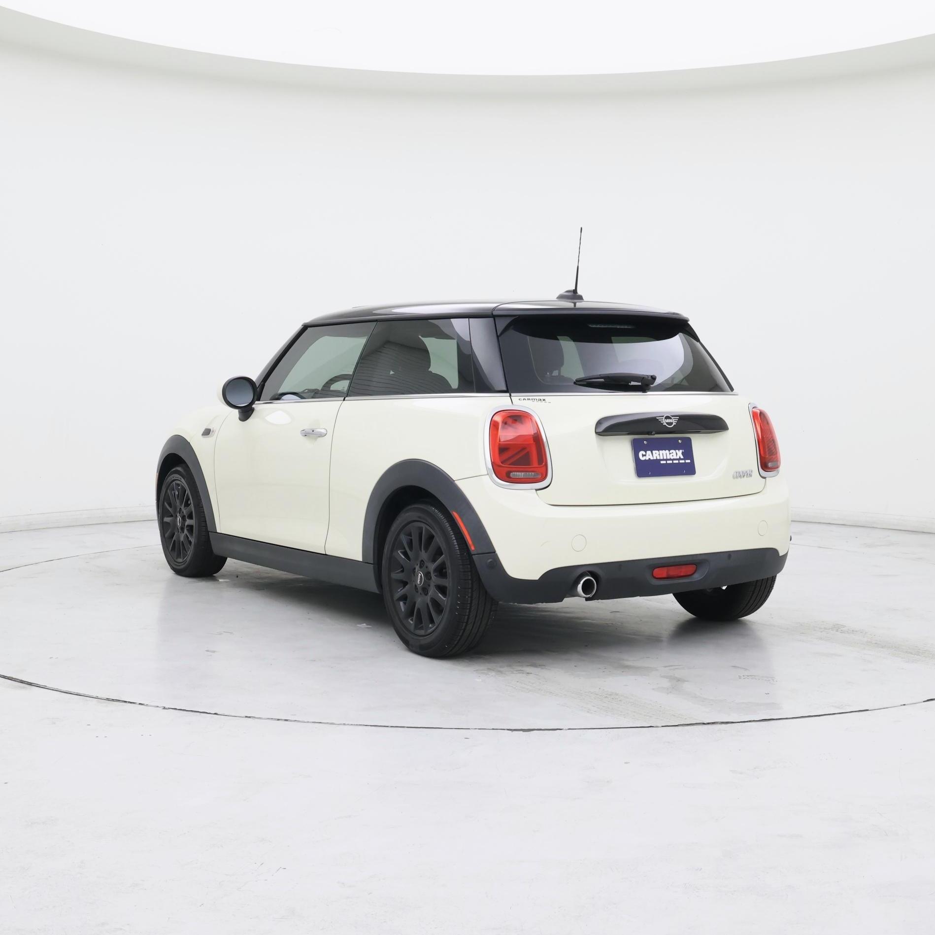Thumbnail: 2021 MINI Cooper Hardtop - 2