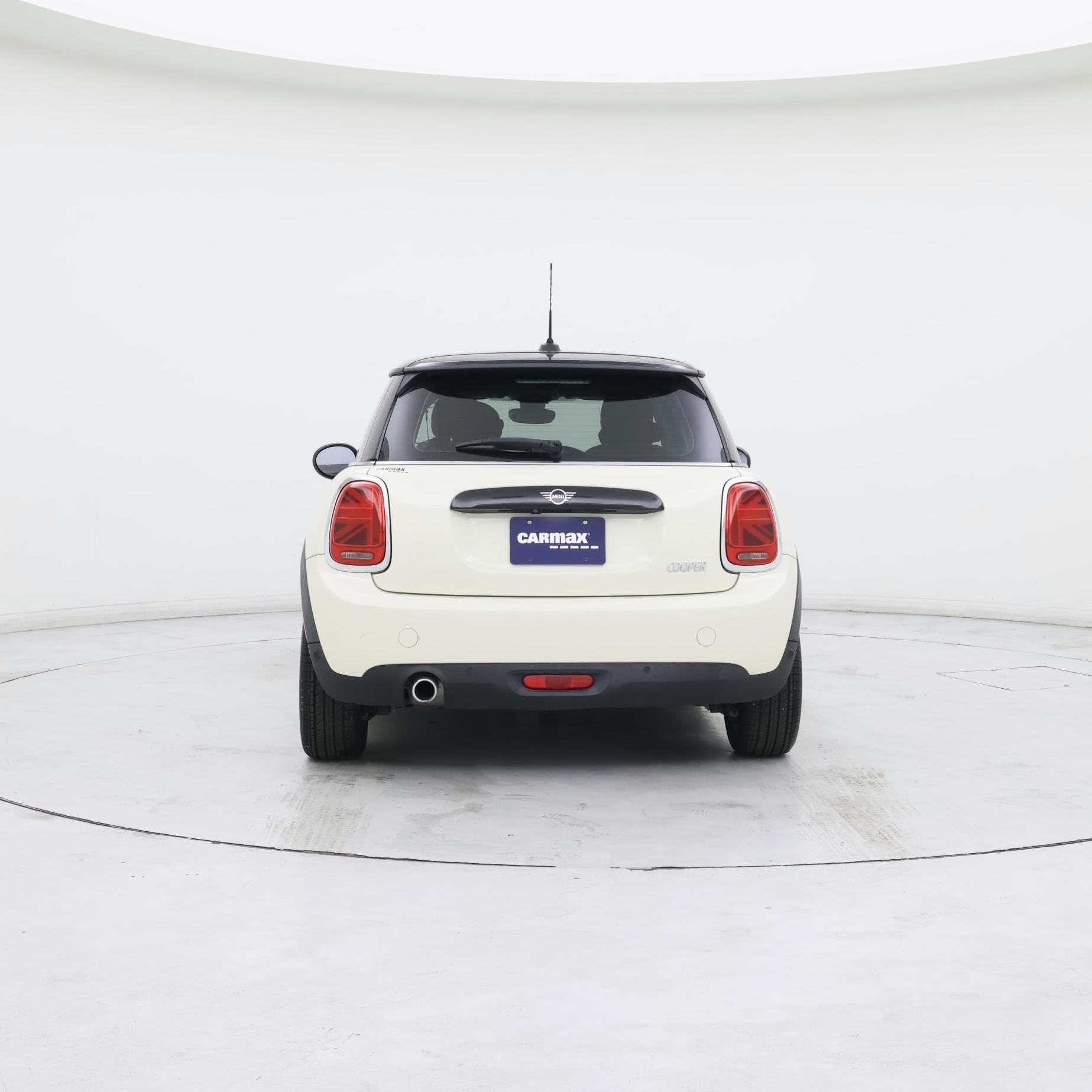Thumbnail: 2021 MINI Cooper Hardtop - 6