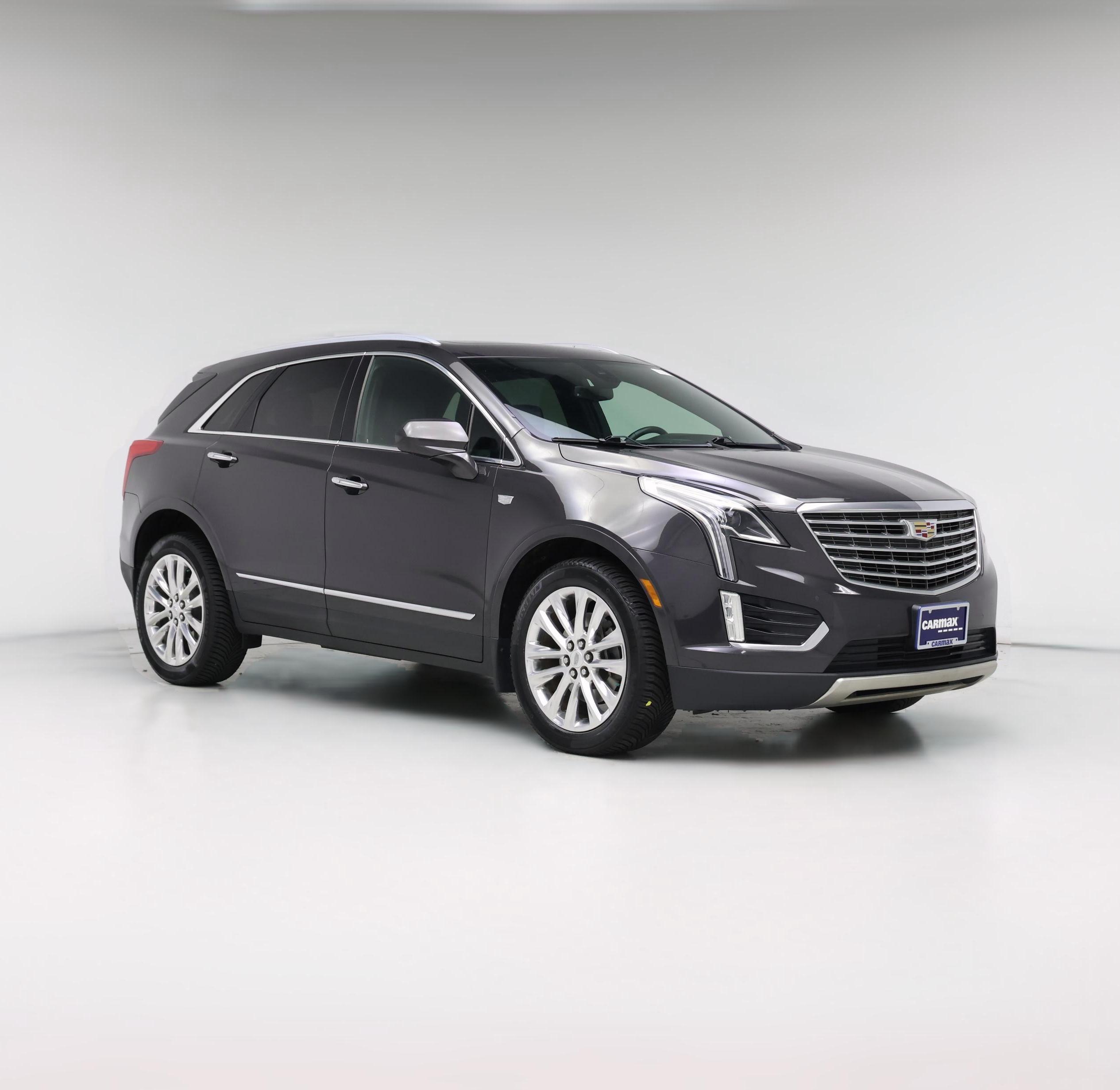 Thumbnail: 2017 Cadillac XT5 - 1