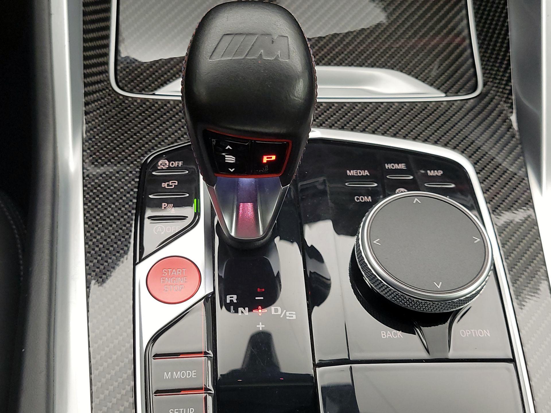Thumbnail: 2021 BMW X6 - 18