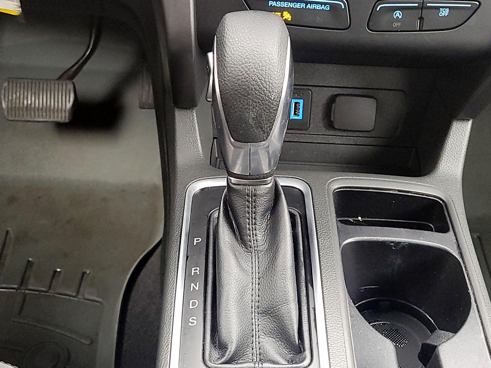 Thumbnail: 2018 Ford Escape - 17