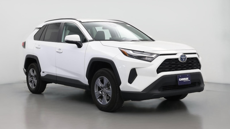 2022 Toyota RAV4 XLE Hero Image