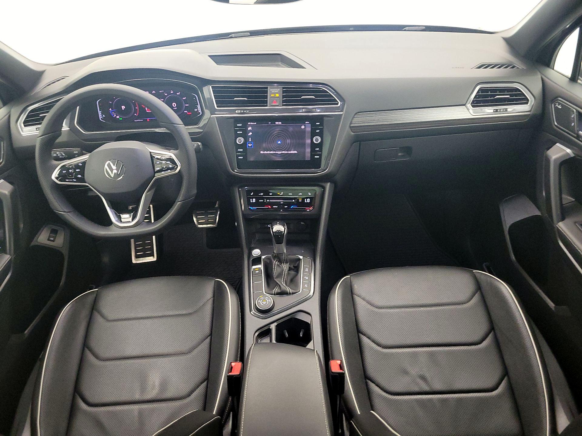 Thumbnail: 2022 Volkswagen Tiguan - 9