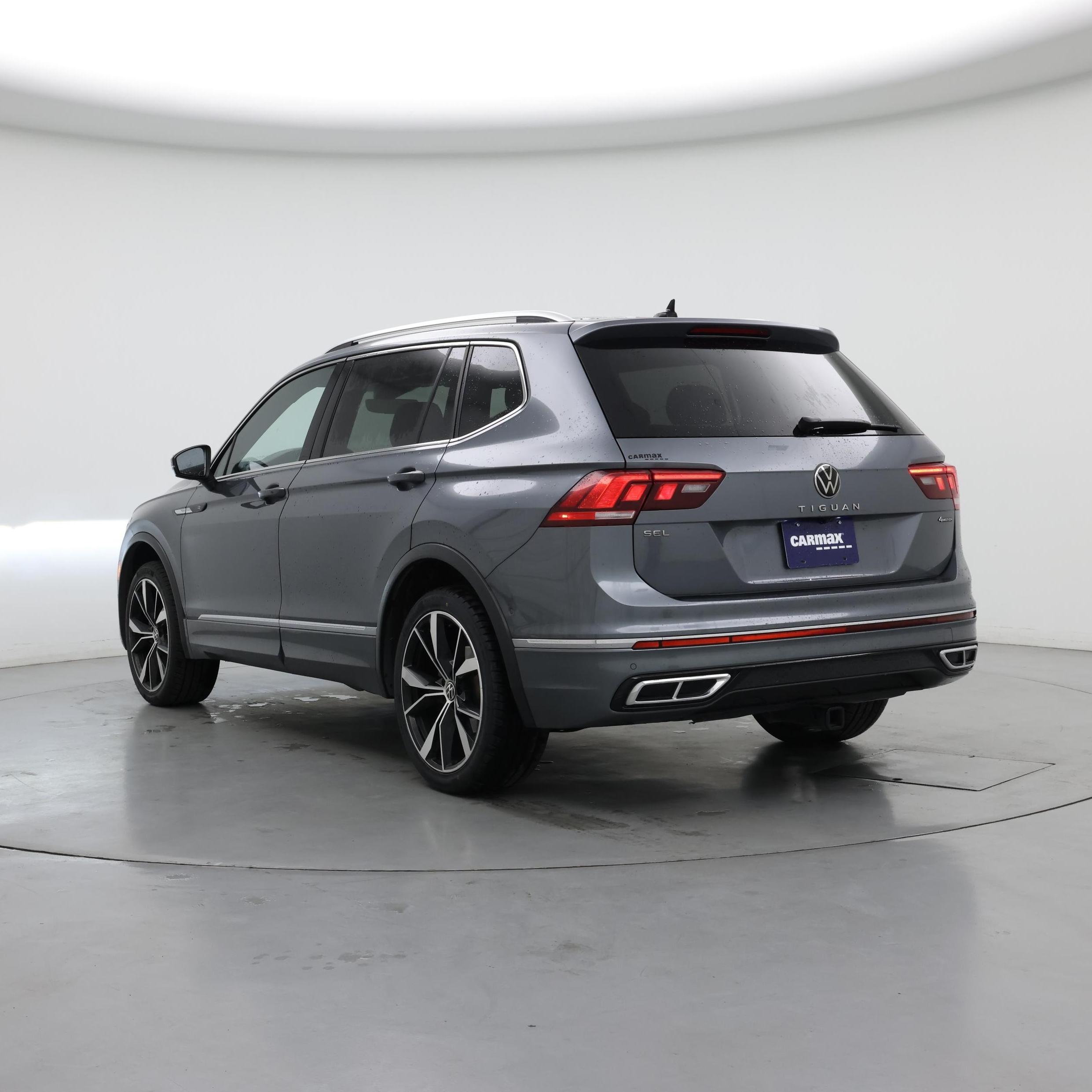 Thumbnail: 2022 Volkswagen Tiguan - 2