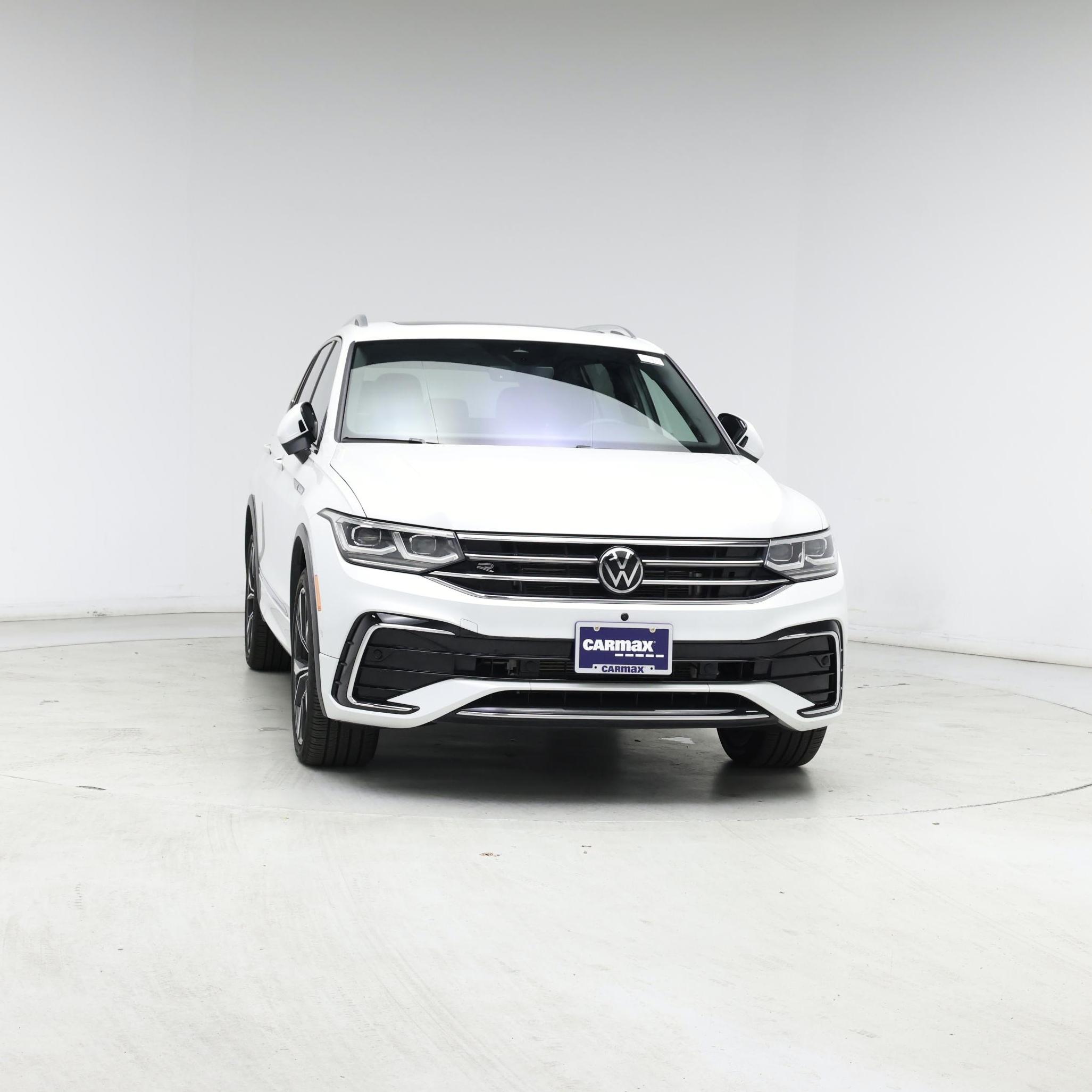 Thumbnail: 2022 Volkswagen Tiguan - 5