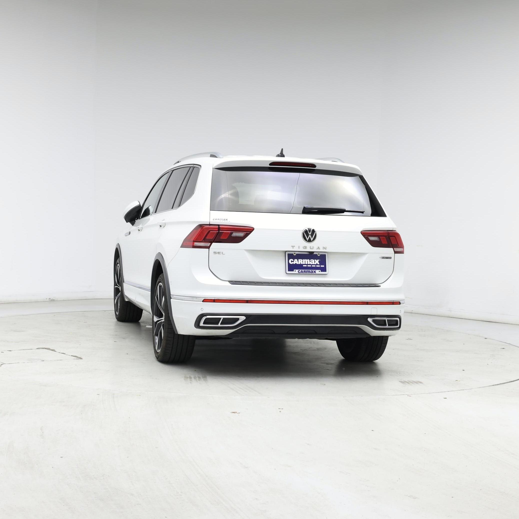 Thumbnail: 2022 Volkswagen Tiguan - 6