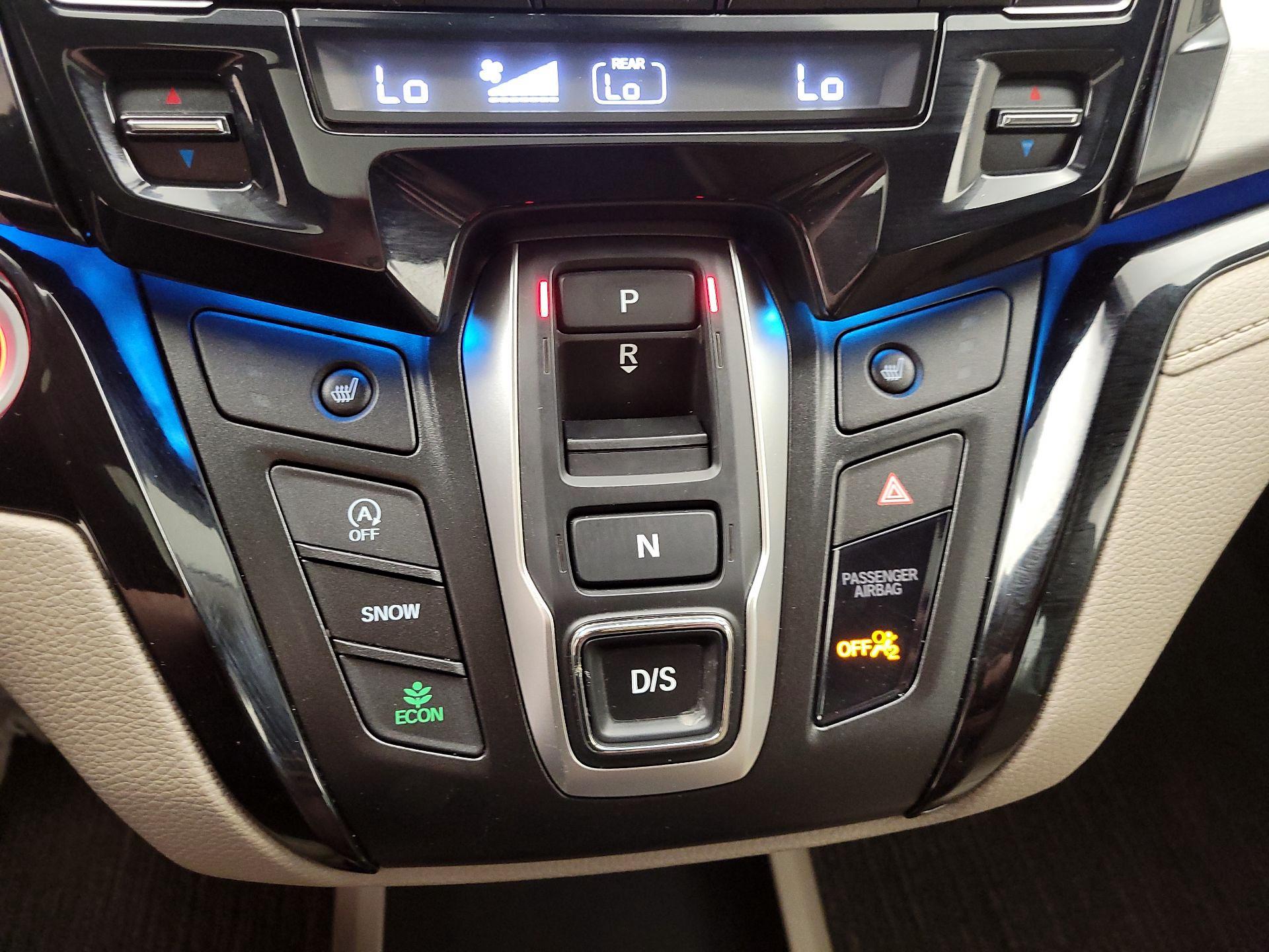 Thumbnail: 2023 Honda Odyssey - 18