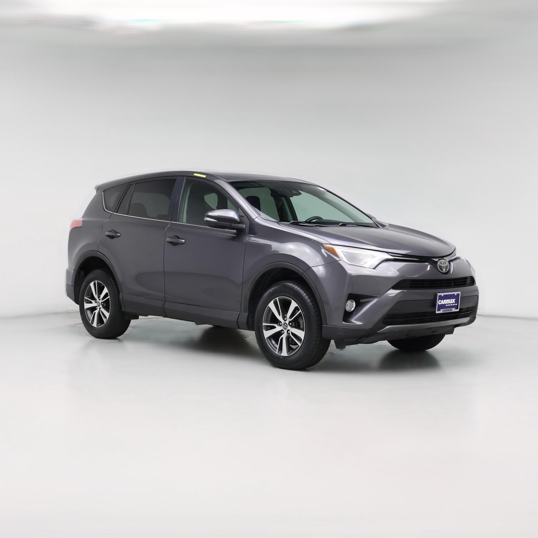 Thumbnail: 2017 Toyota RAV4 - 1