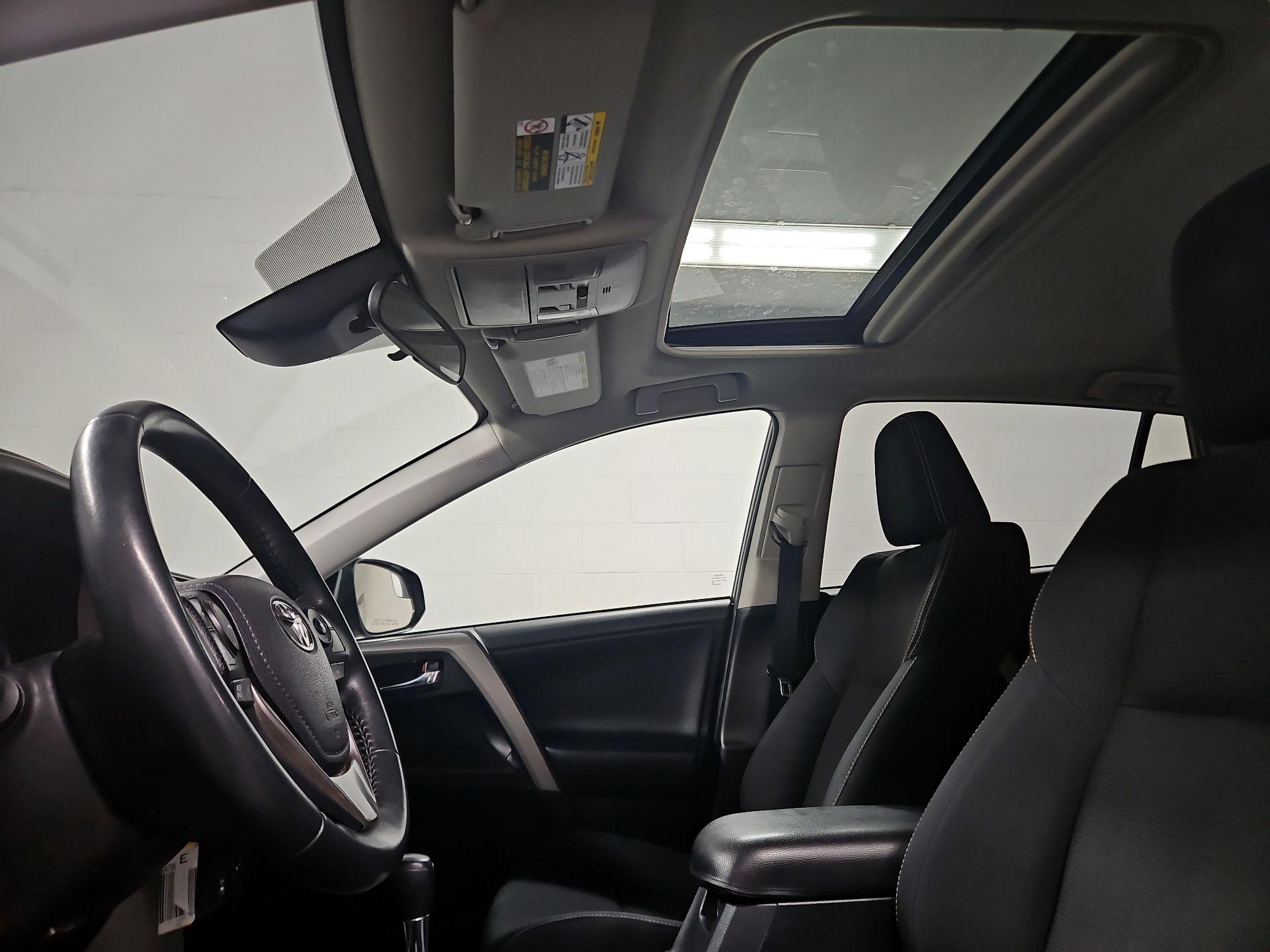 Thumbnail: 2017 Toyota RAV4 - 19