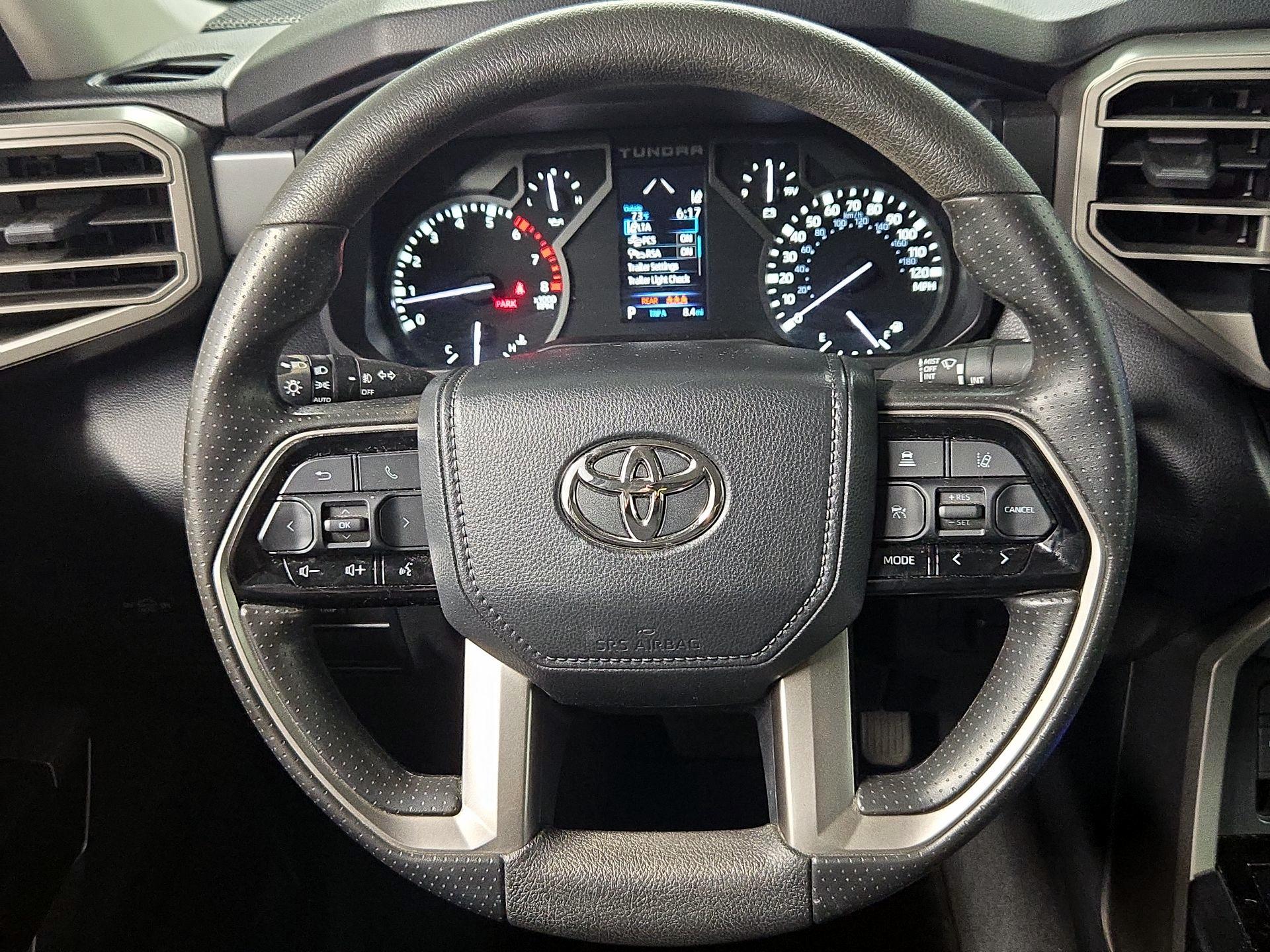 Thumbnail: 2022 Toyota Tundra - 10