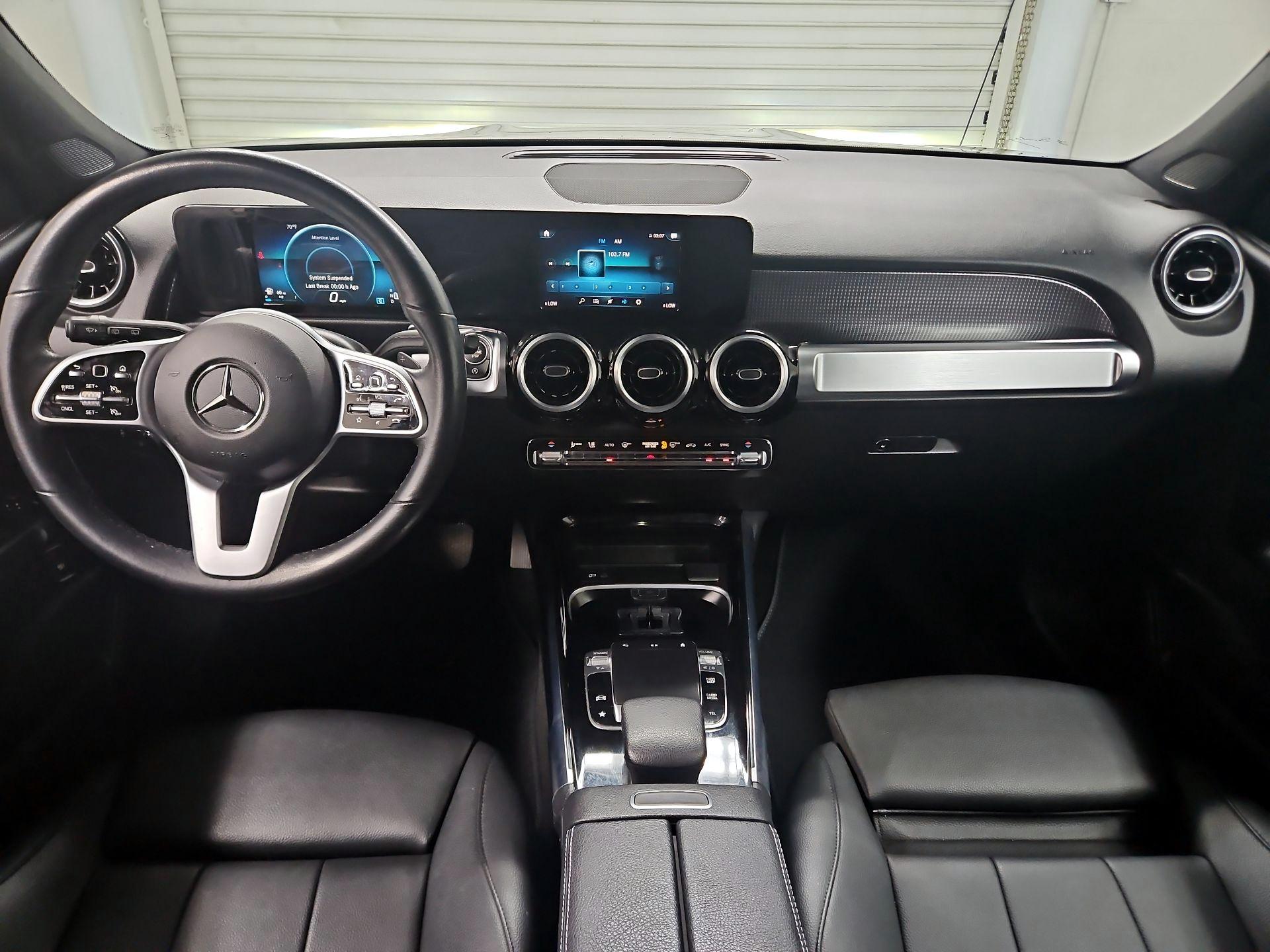 Thumbnail: 2020 Mercedes-Benz GLB - 9
