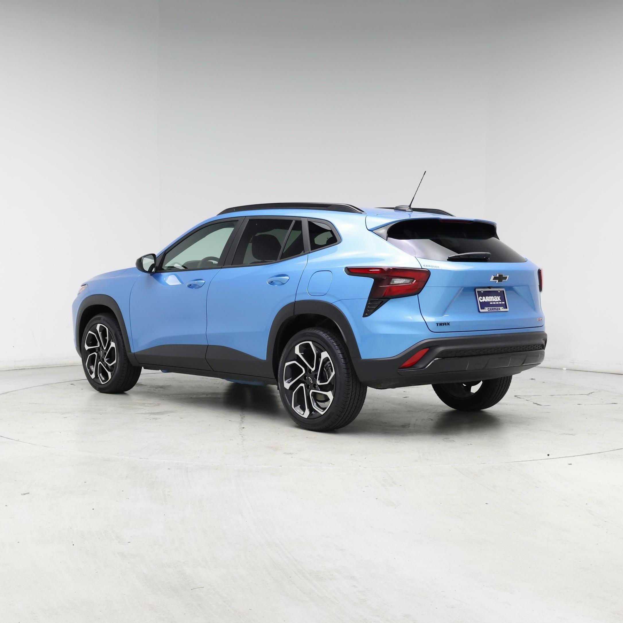 Thumbnail: 2025 Chevrolet Trax - 2