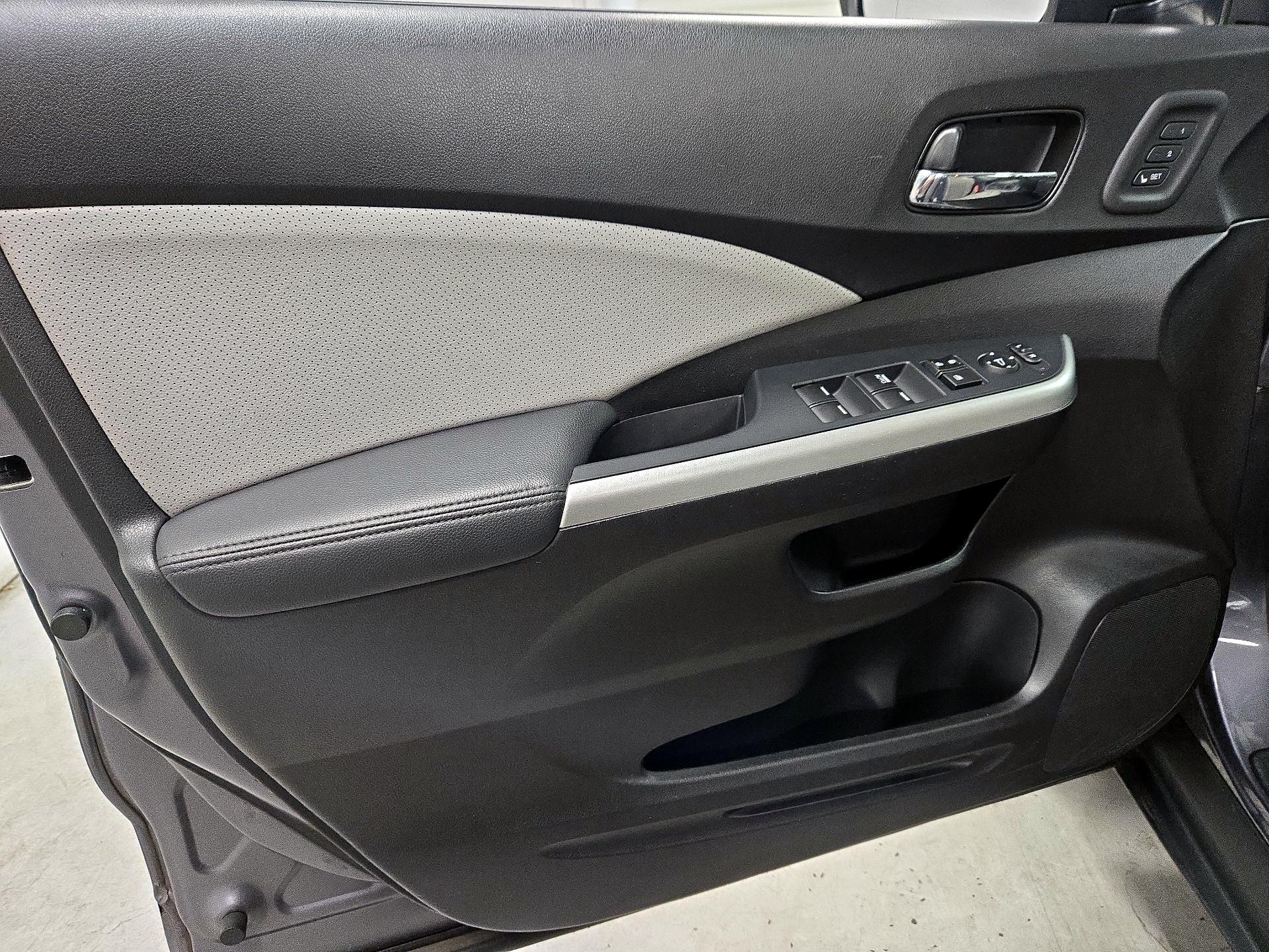 Thumbnail: 2016 Honda CR-V - 12
