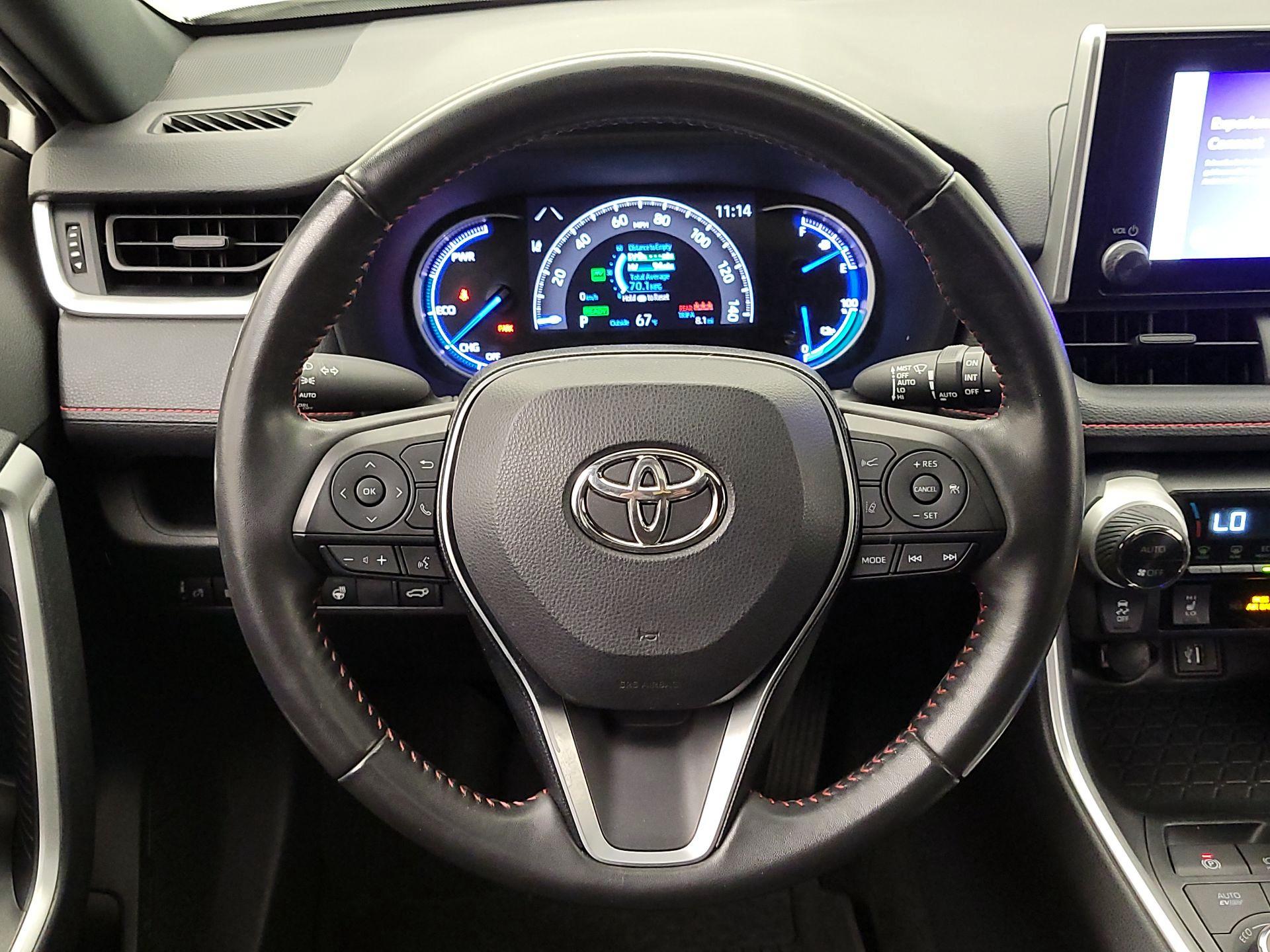 Thumbnail: 2023 Toyota RAV4 - 10