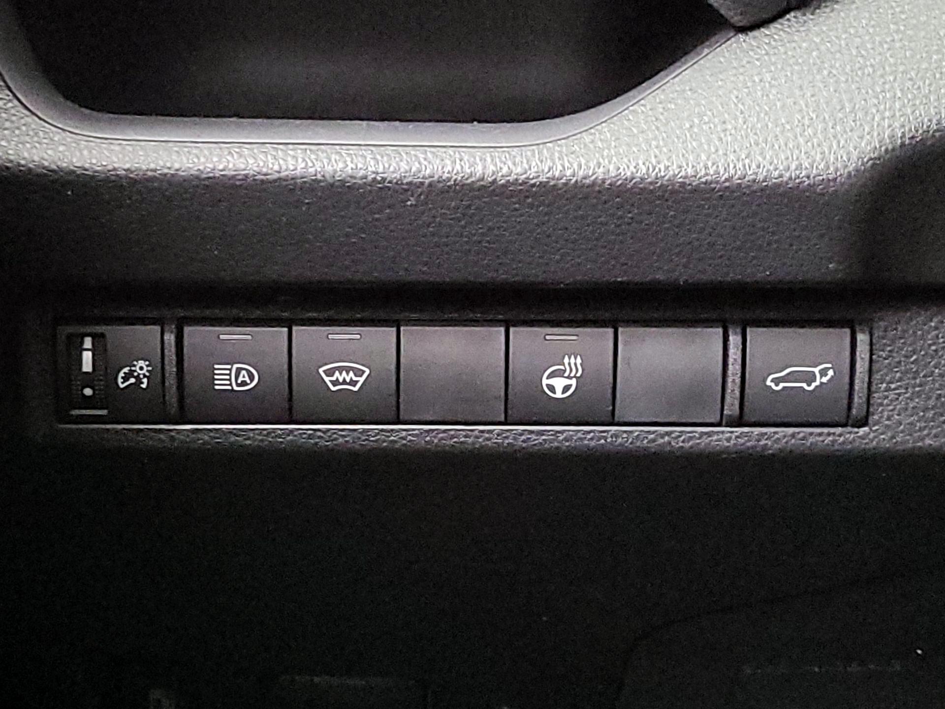 Thumbnail: 2023 Toyota RAV4 - 13