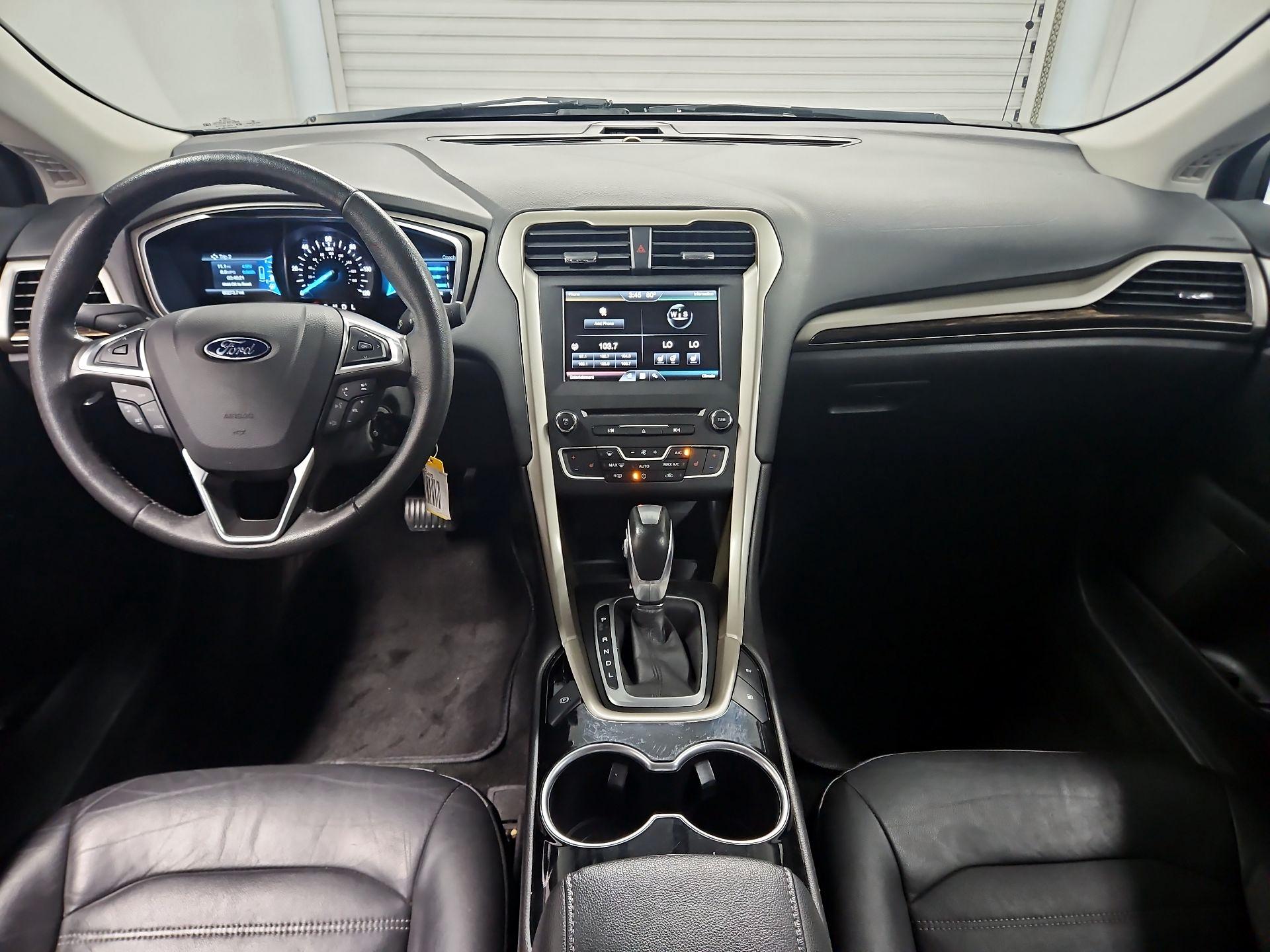 Thumbnail: 2016 Ford Fusion - 9