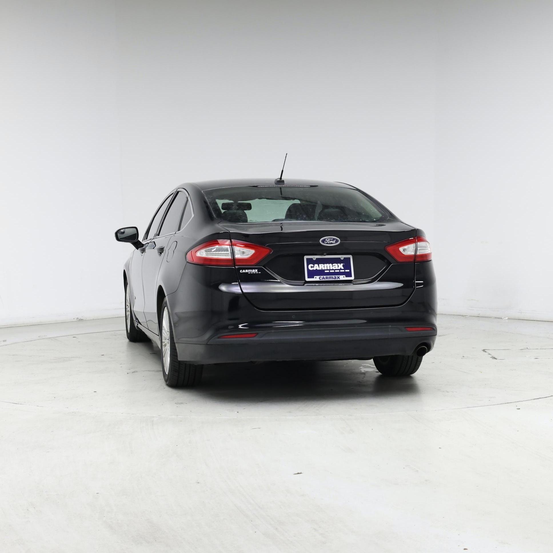 Thumbnail: 2016 Ford Fusion - 6