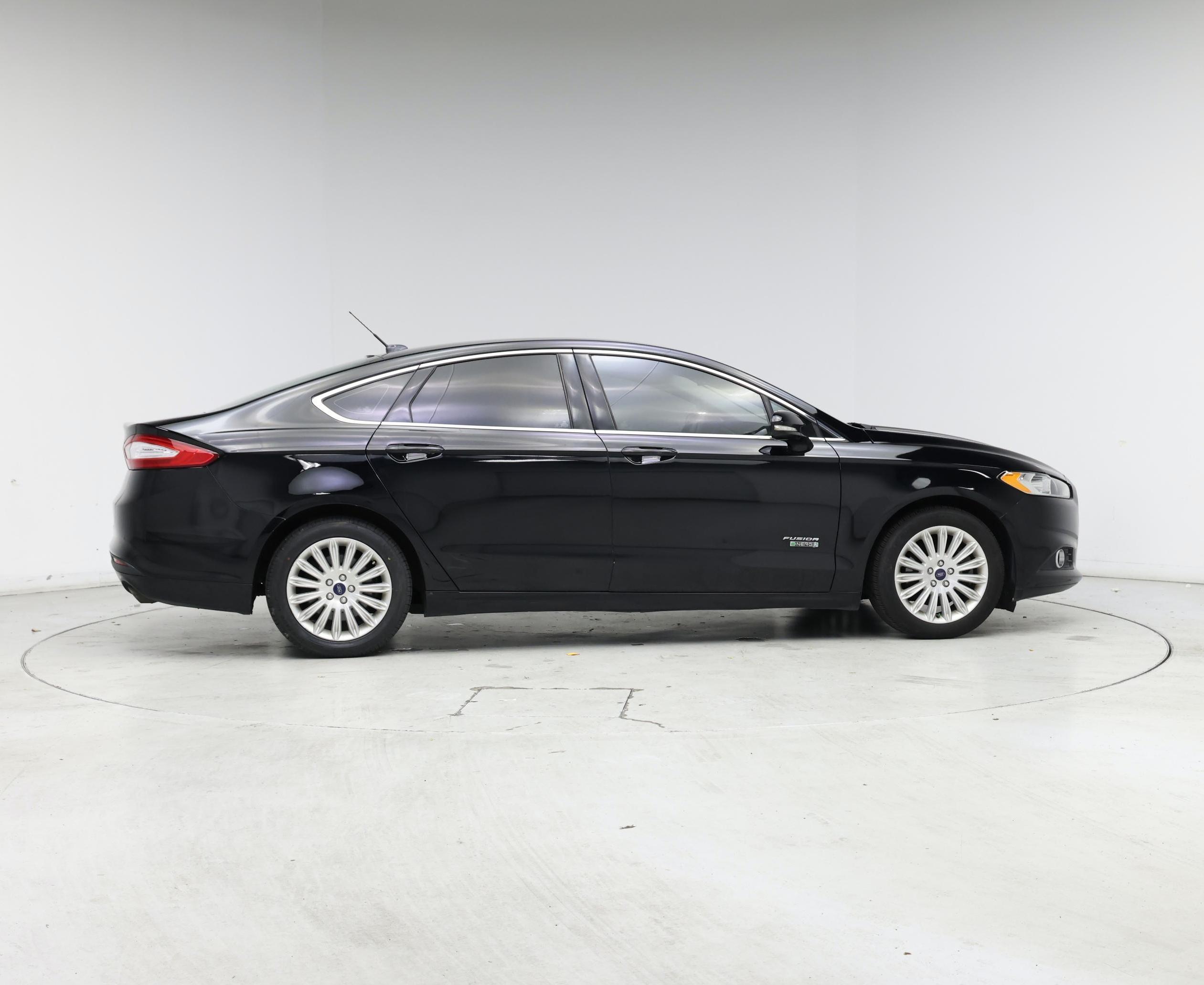 Thumbnail: 2016 Ford Fusion - 7