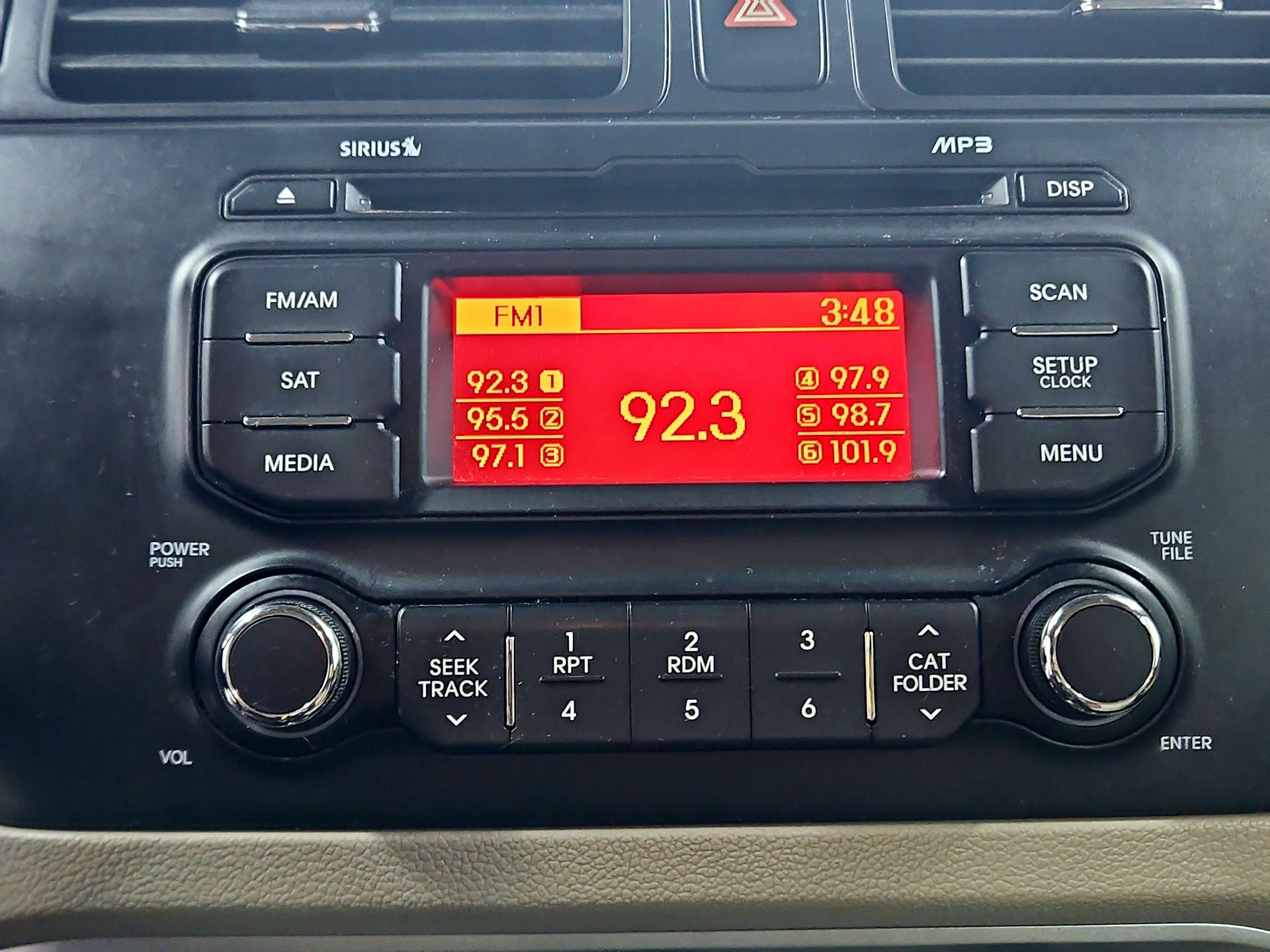 Thumbnail: 2013 Kia Rio - 14