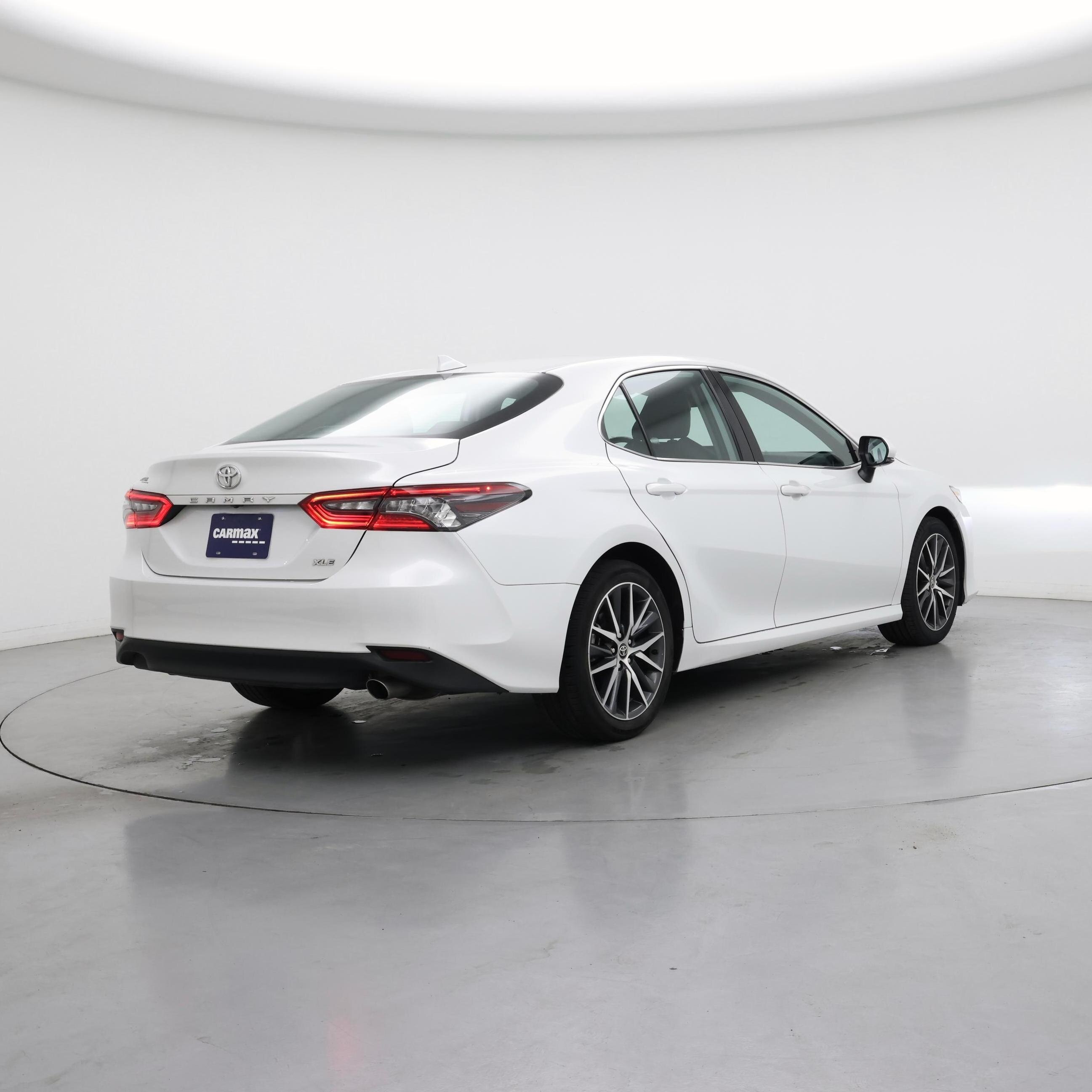 Thumbnail: 2023 Toyota Camry - 8