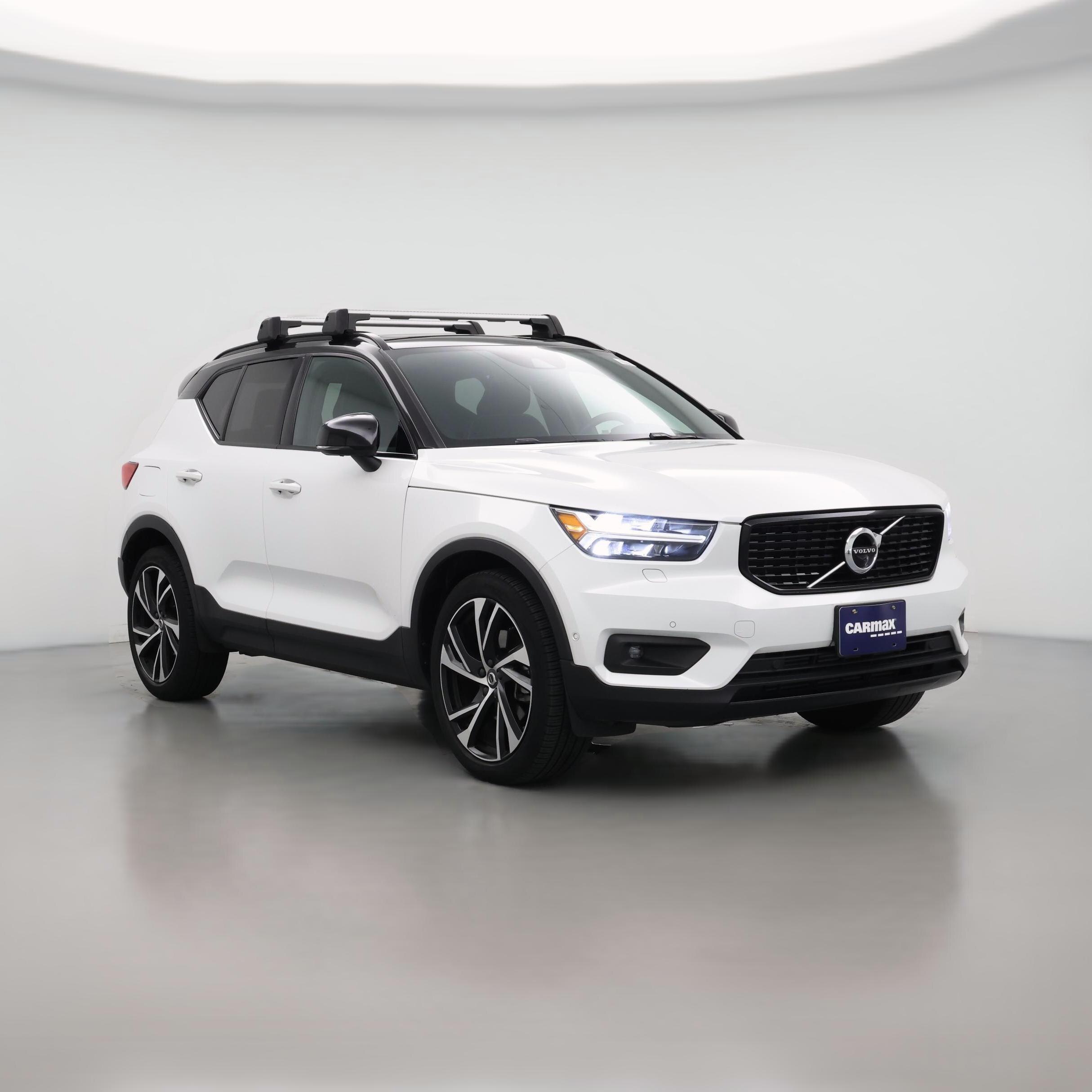 Thumbnail: 2021 Volvo XC40 - 1