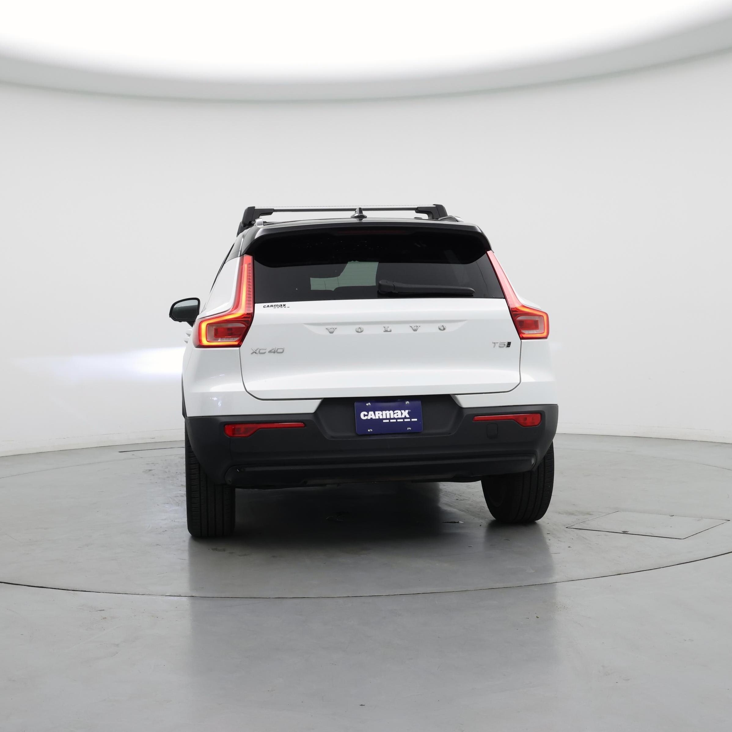 Thumbnail: 2021 Volvo XC40 - 6