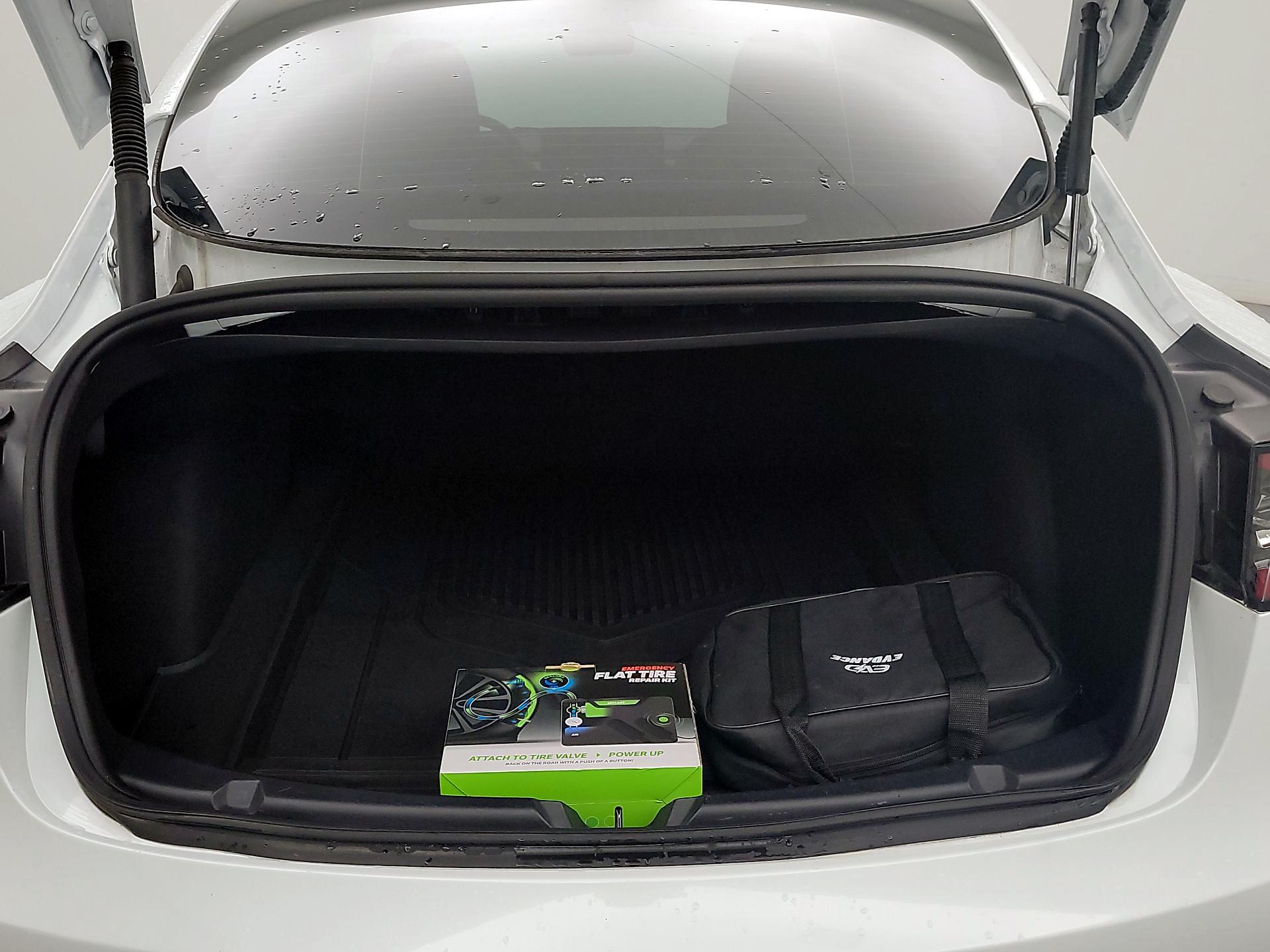 Thumbnail: 2023 Tesla Model 3 - 20