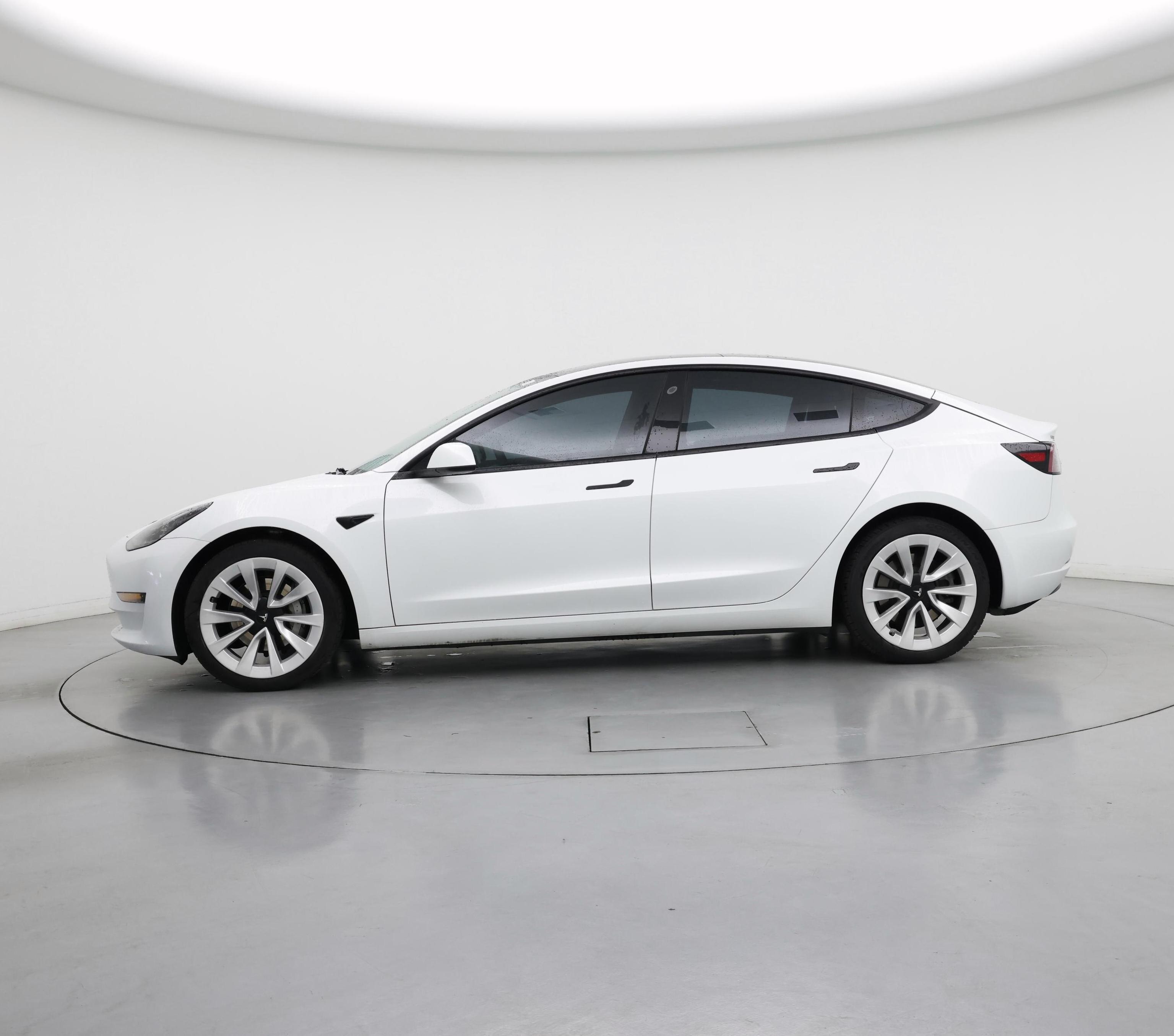 Thumbnail: 2023 Tesla Model 3 - 3