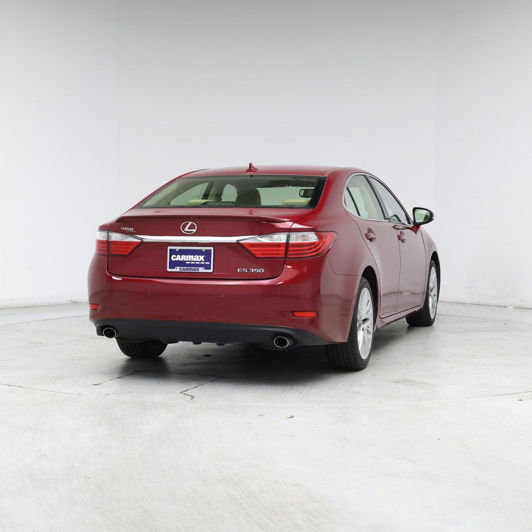 Thumbnail: 2014 Lexus ES - 8