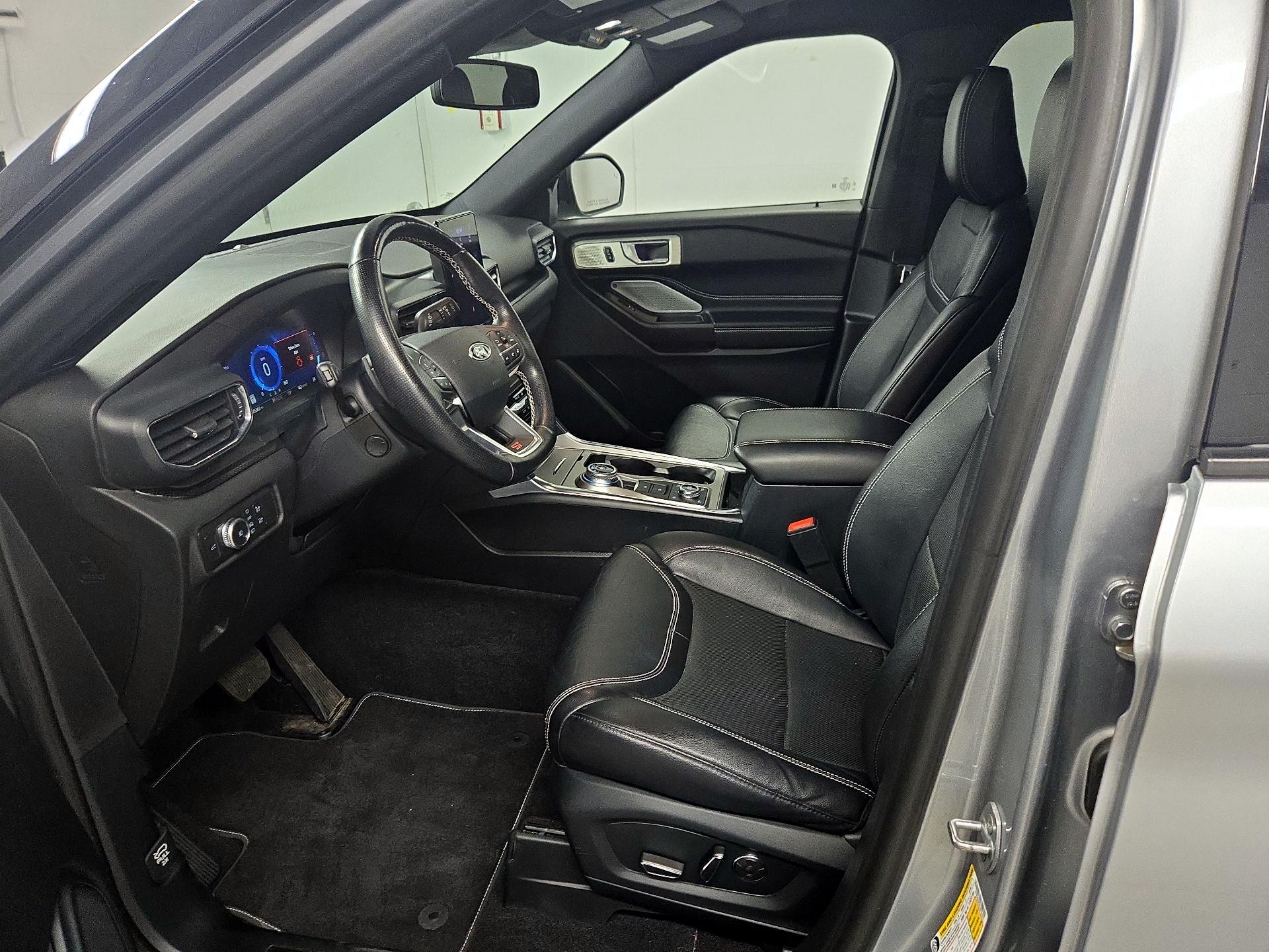 Thumbnail: 2020 Ford Explorer - 11