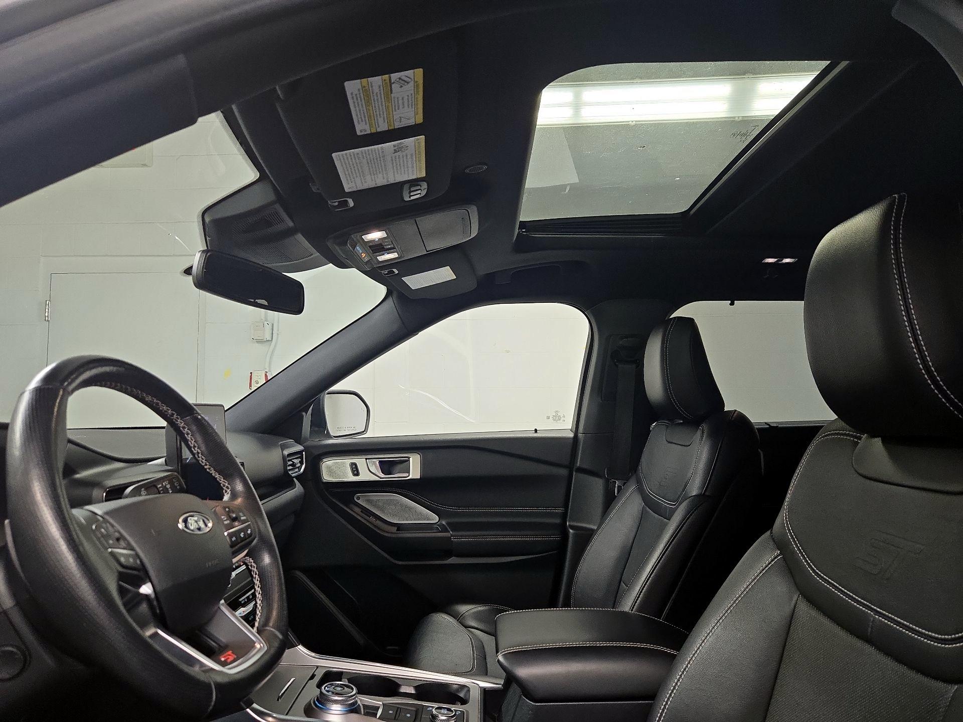 Thumbnail: 2020 Ford Explorer - 20