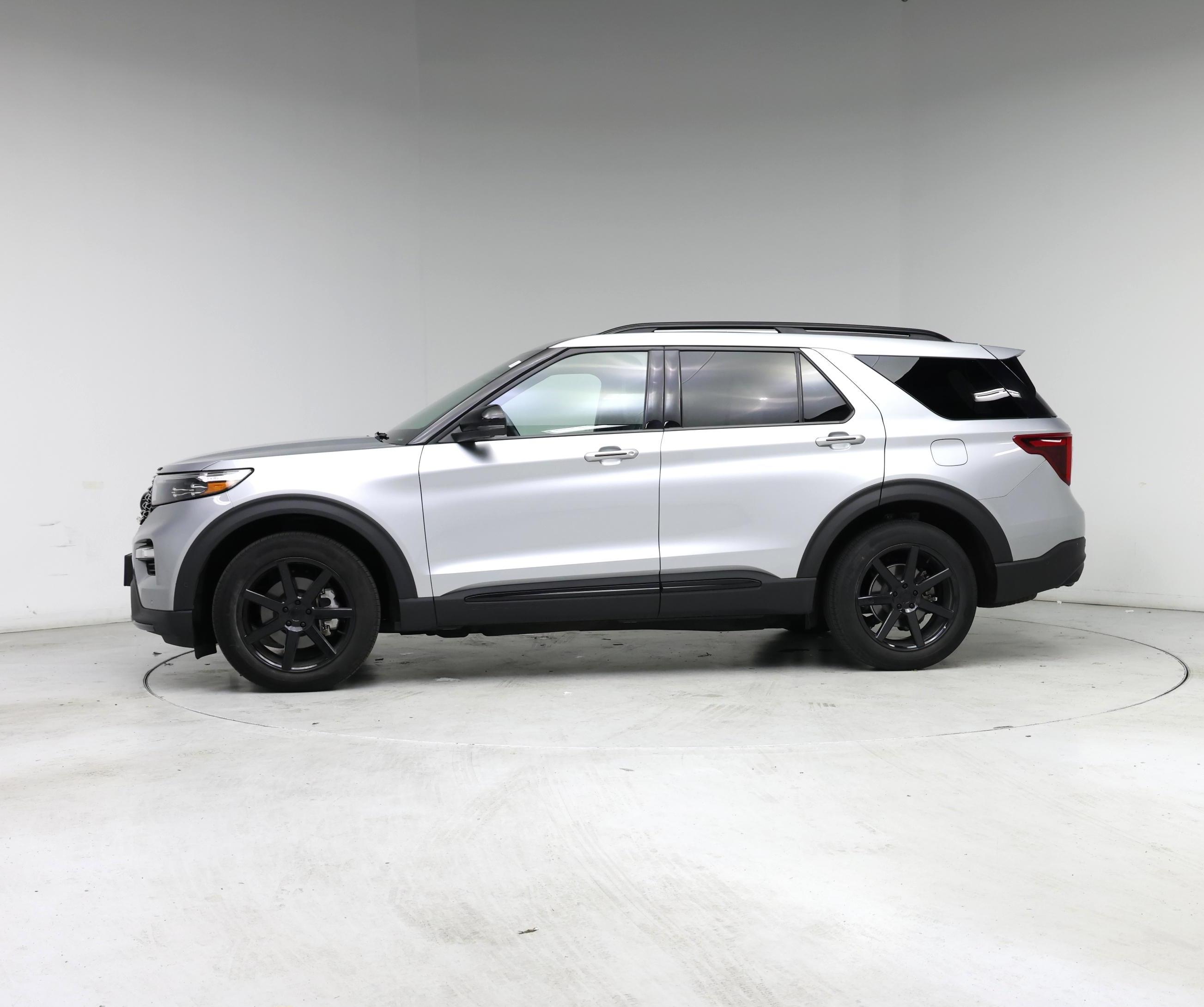 Thumbnail: 2020 Ford Explorer - 3