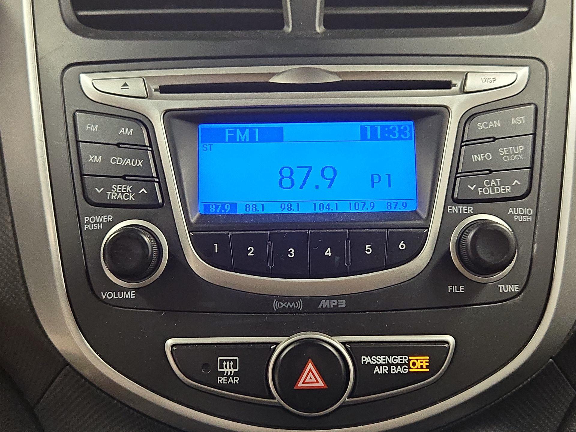 Thumbnail: 2013 Hyundai Accent - 14