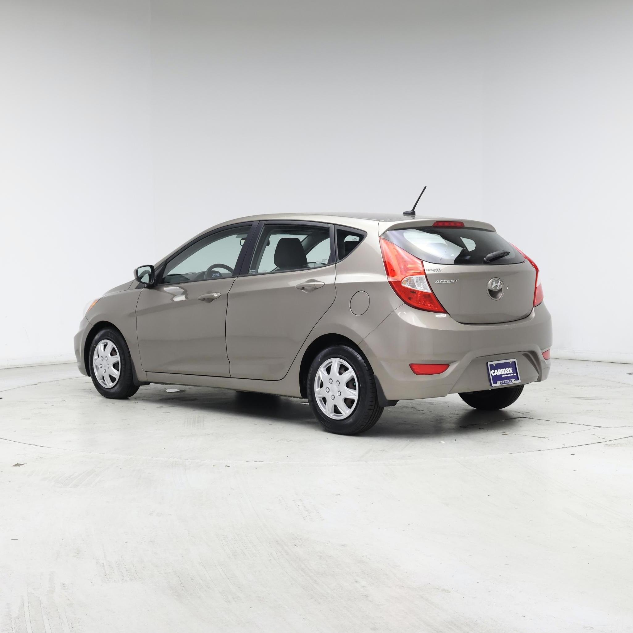 Thumbnail: 2013 Hyundai Accent - 2