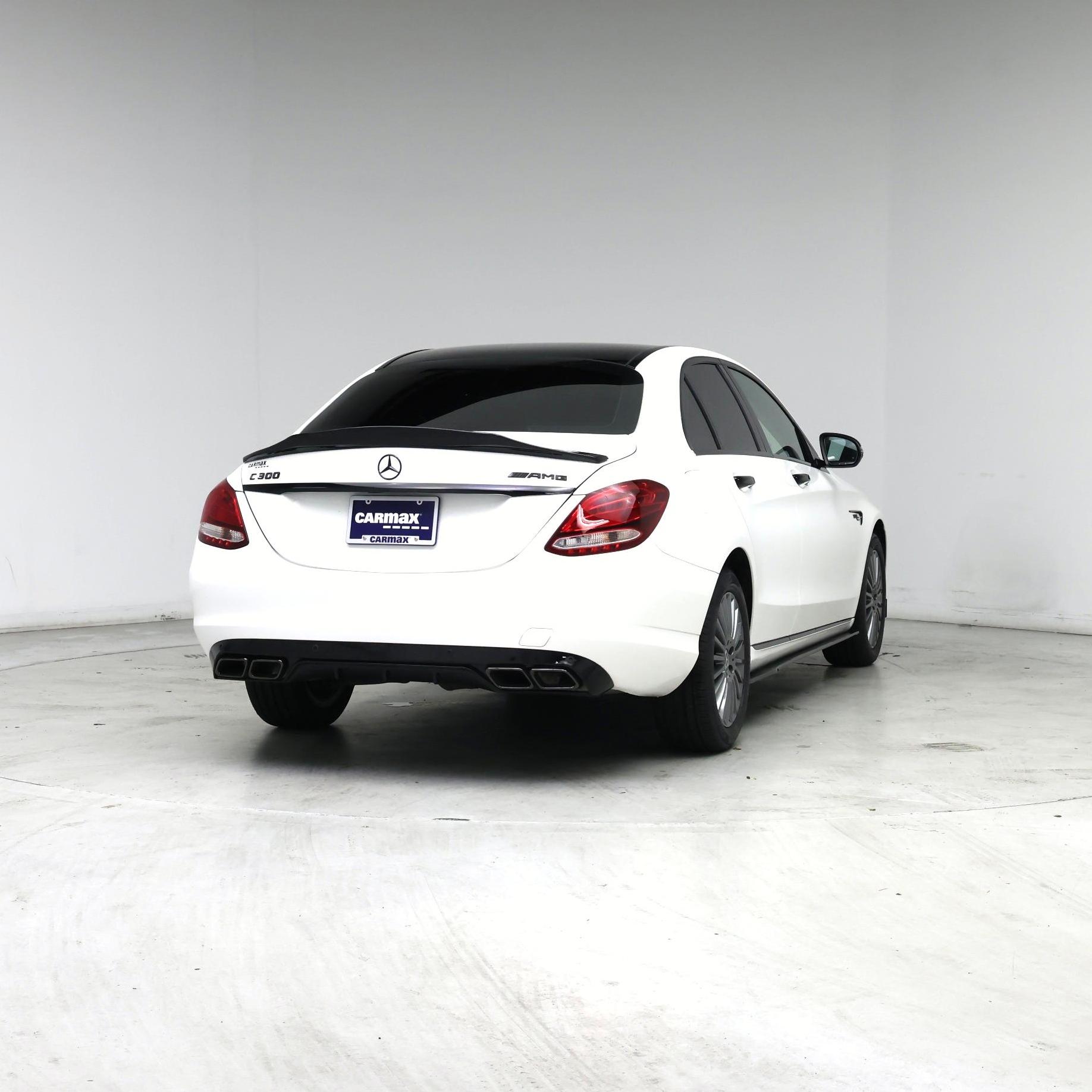 Thumbnail: 2016 Mercedes-Benz C-Class - 8