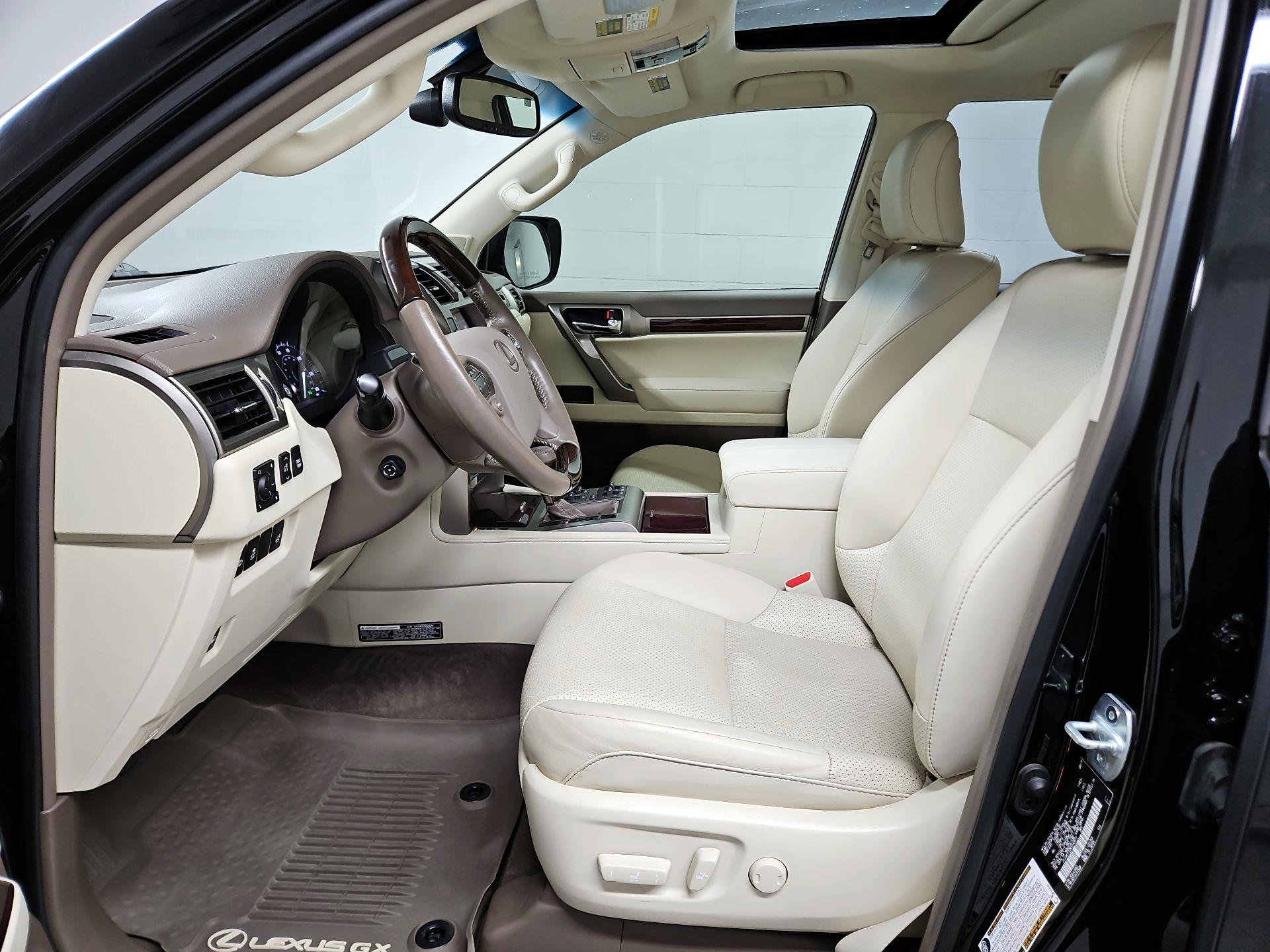 Thumbnail: 2019 Lexus GX - 11
