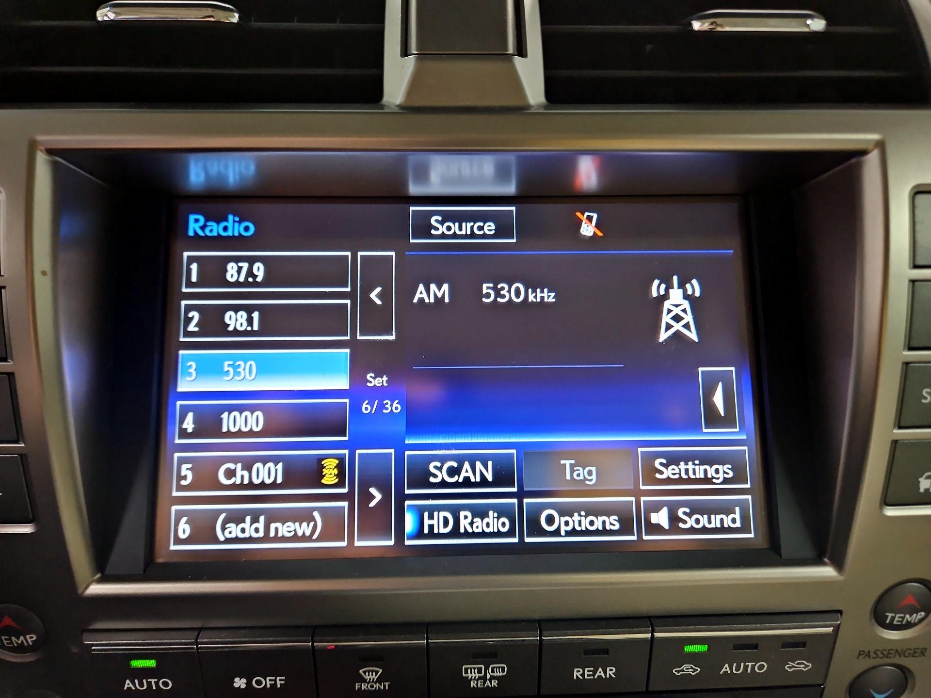 Thumbnail: 2019 Lexus GX - 16