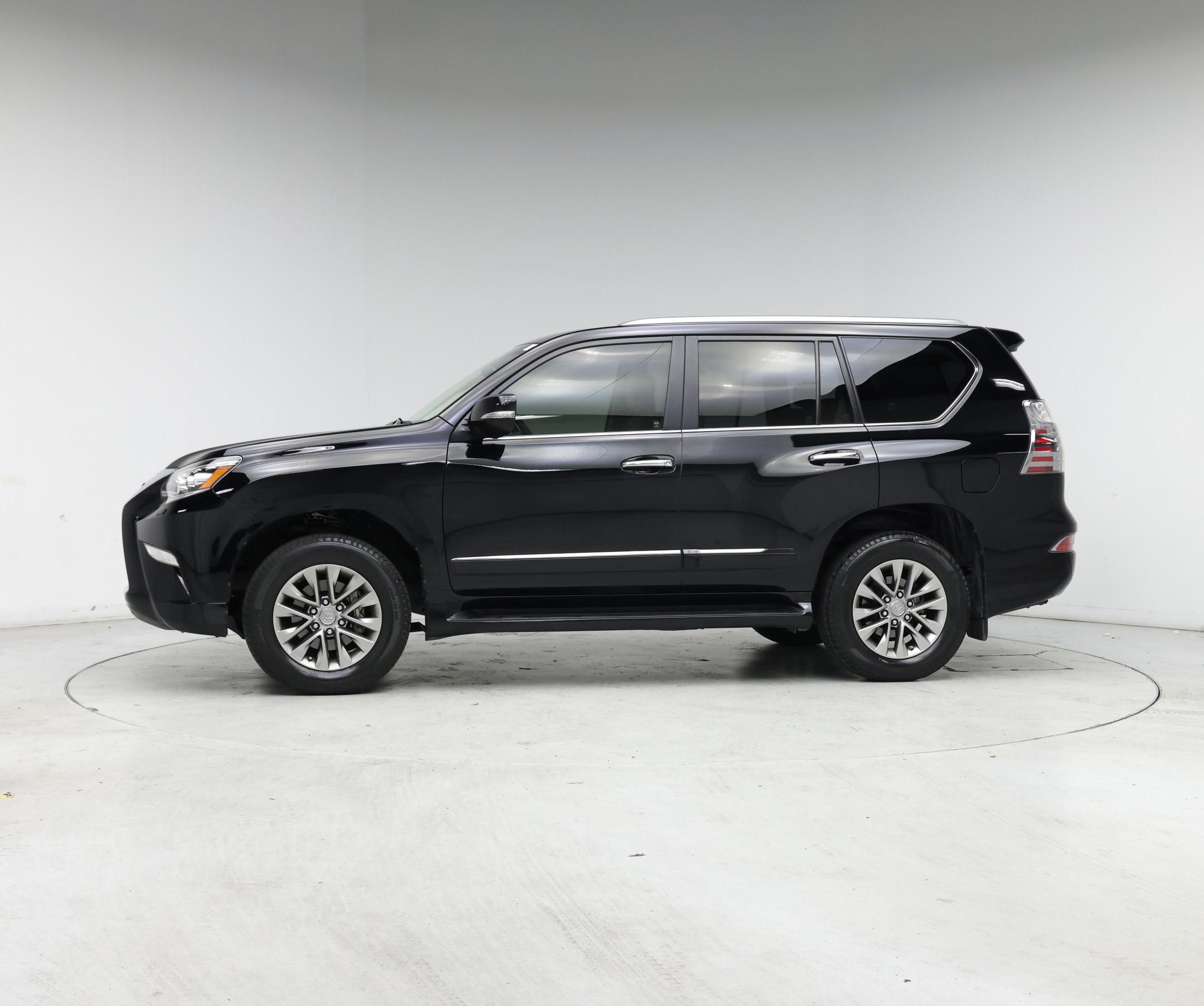Thumbnail: 2019 Lexus GX - 3