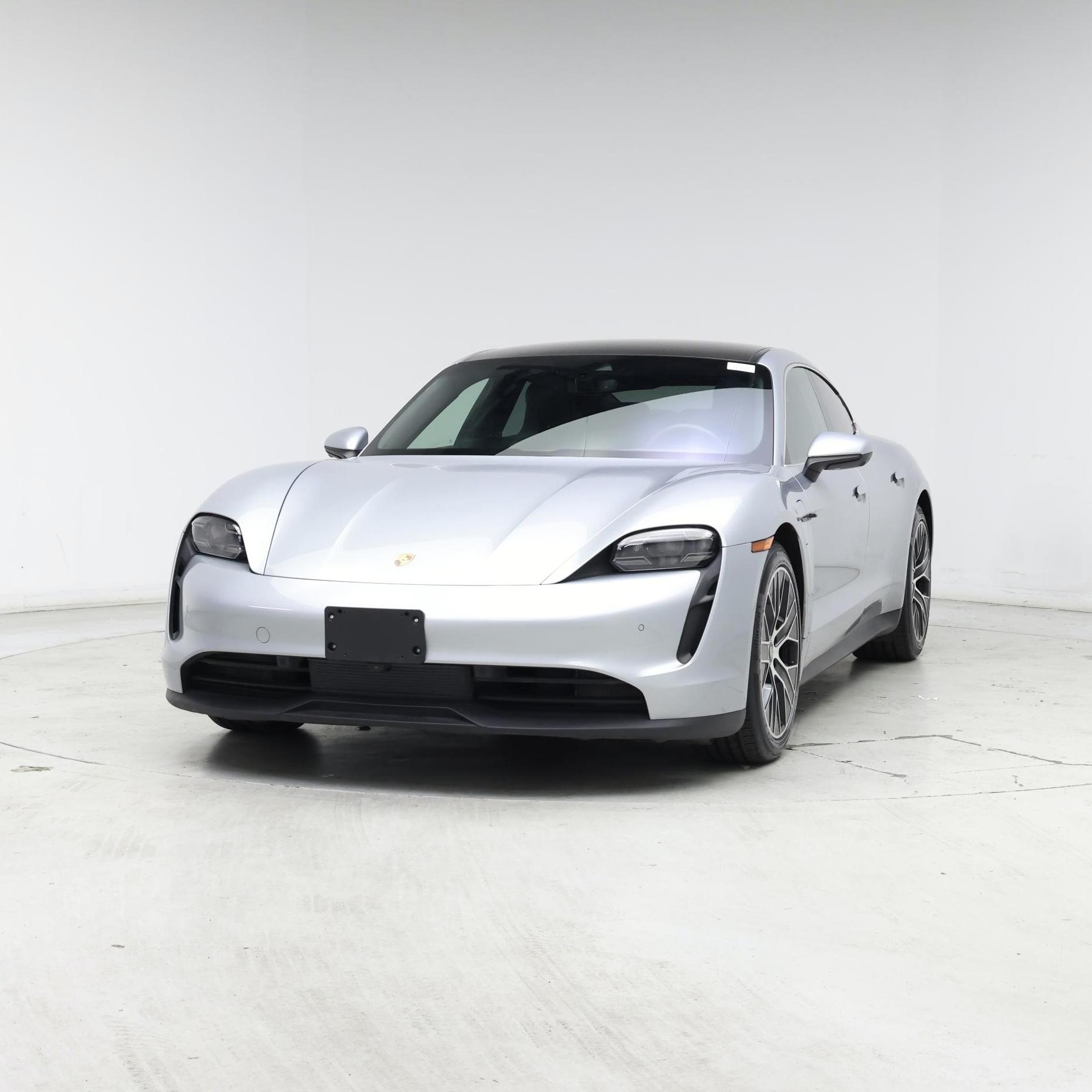 Thumbnail: 2021 Porsche Taycan - 4