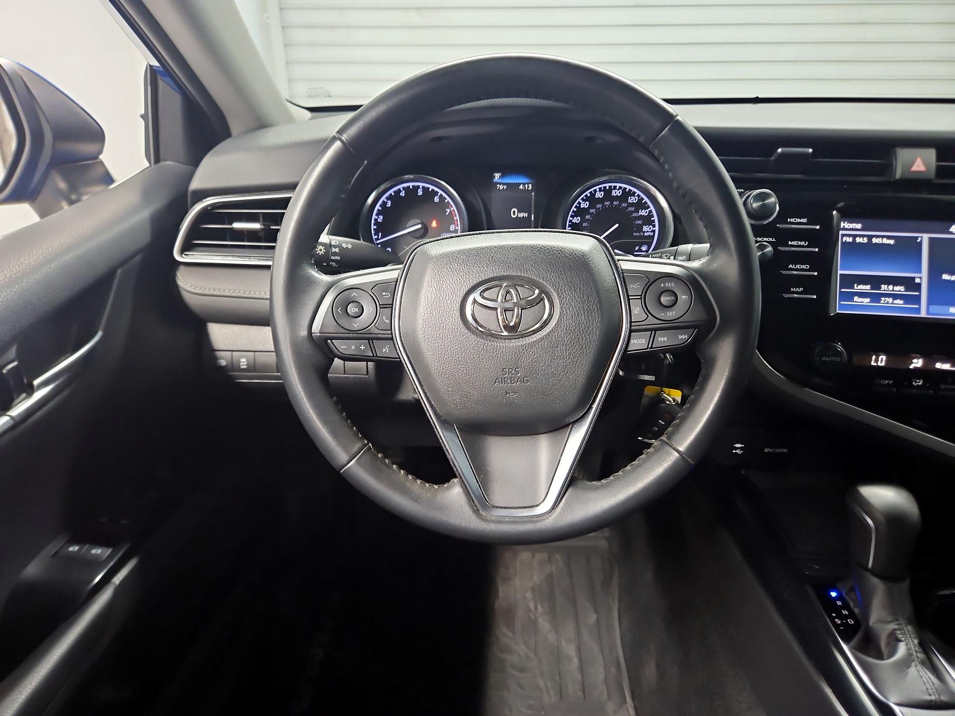 Thumbnail: 2019 Toyota Camry - 10