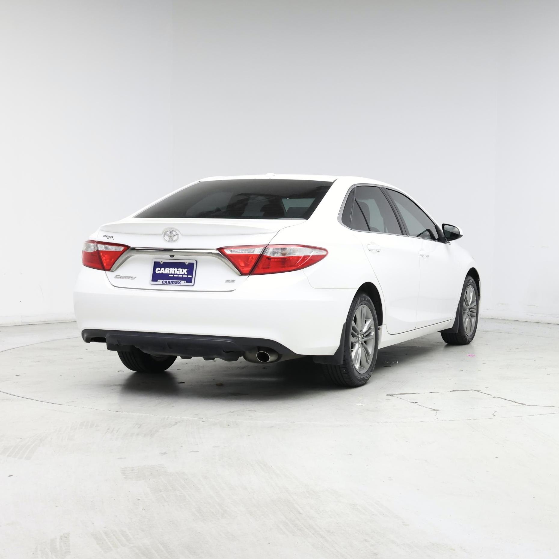 Thumbnail: 2016 Toyota Camry - 8