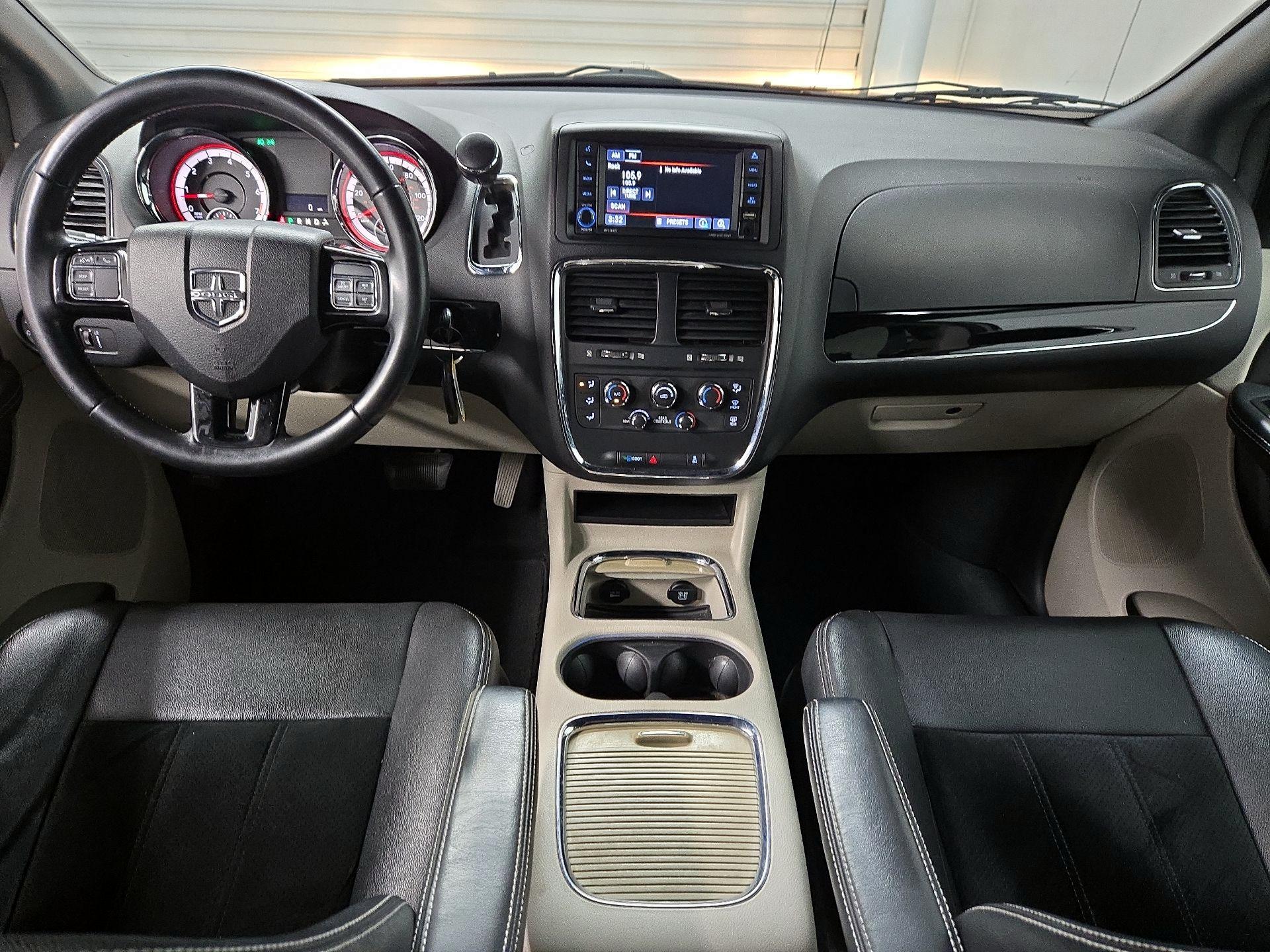 Thumbnail: 2018 Dodge Grand Caravan - 9