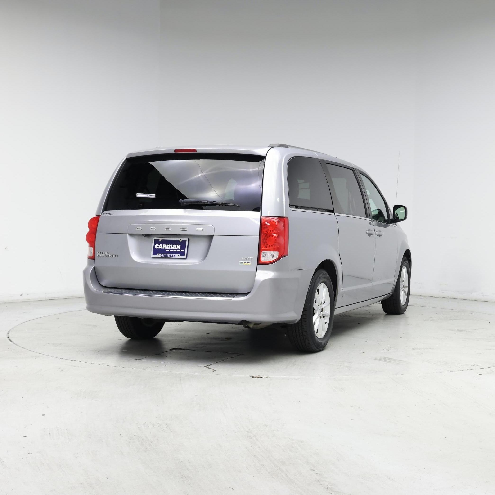 Thumbnail: 2018 Dodge Grand Caravan - 8