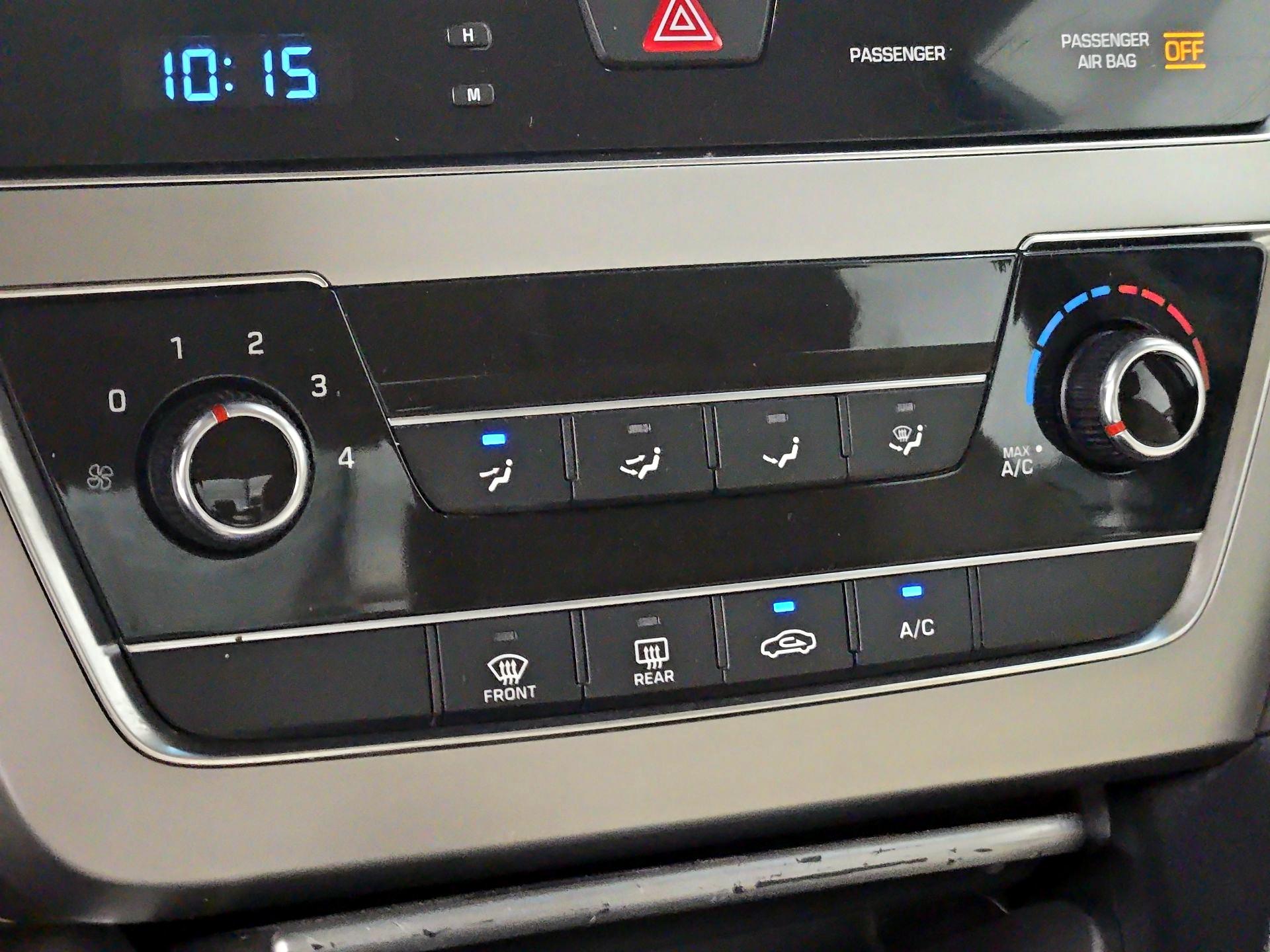 Thumbnail: 2015 Hyundai Sonata - 15