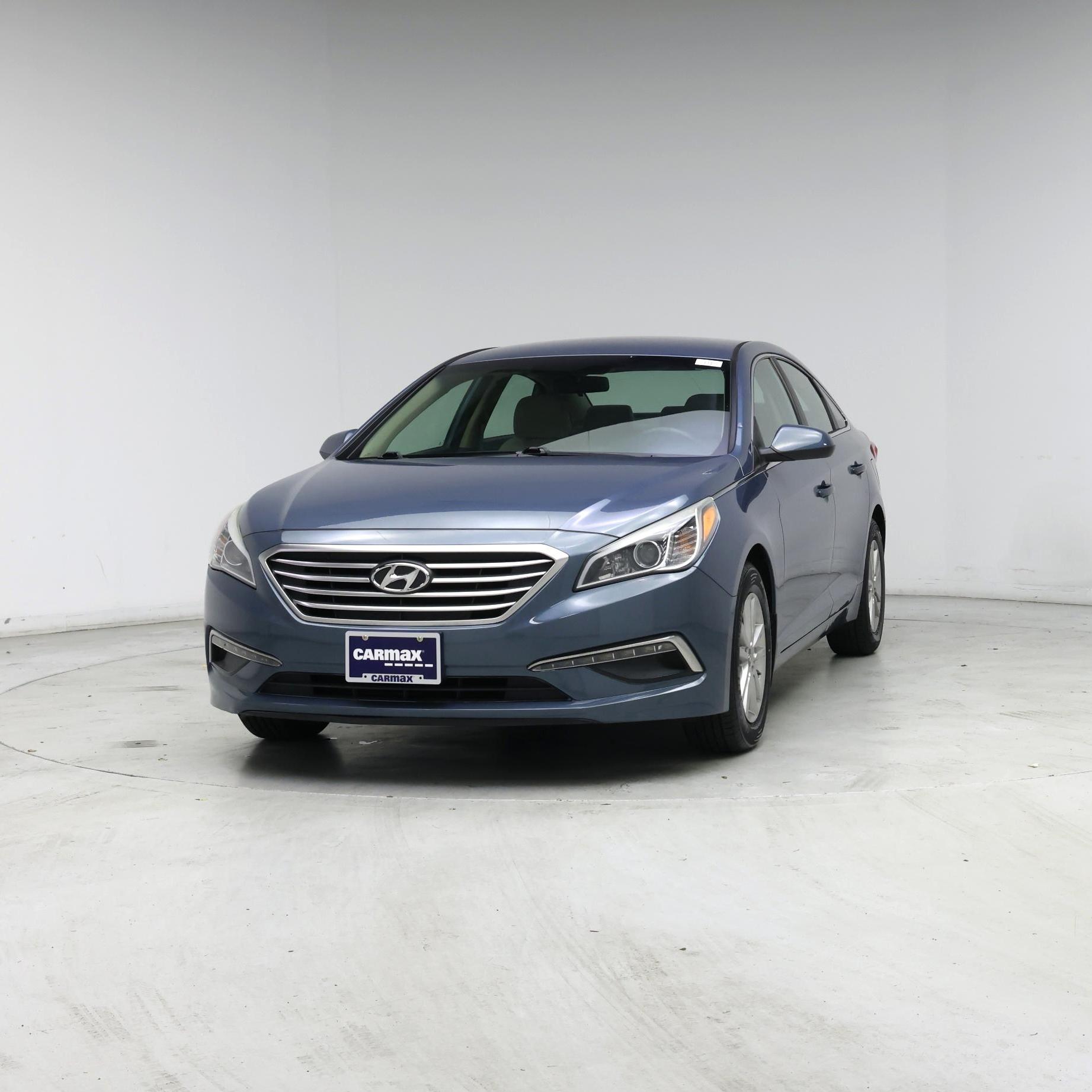 Thumbnail: 2015 Hyundai Sonata - 4
