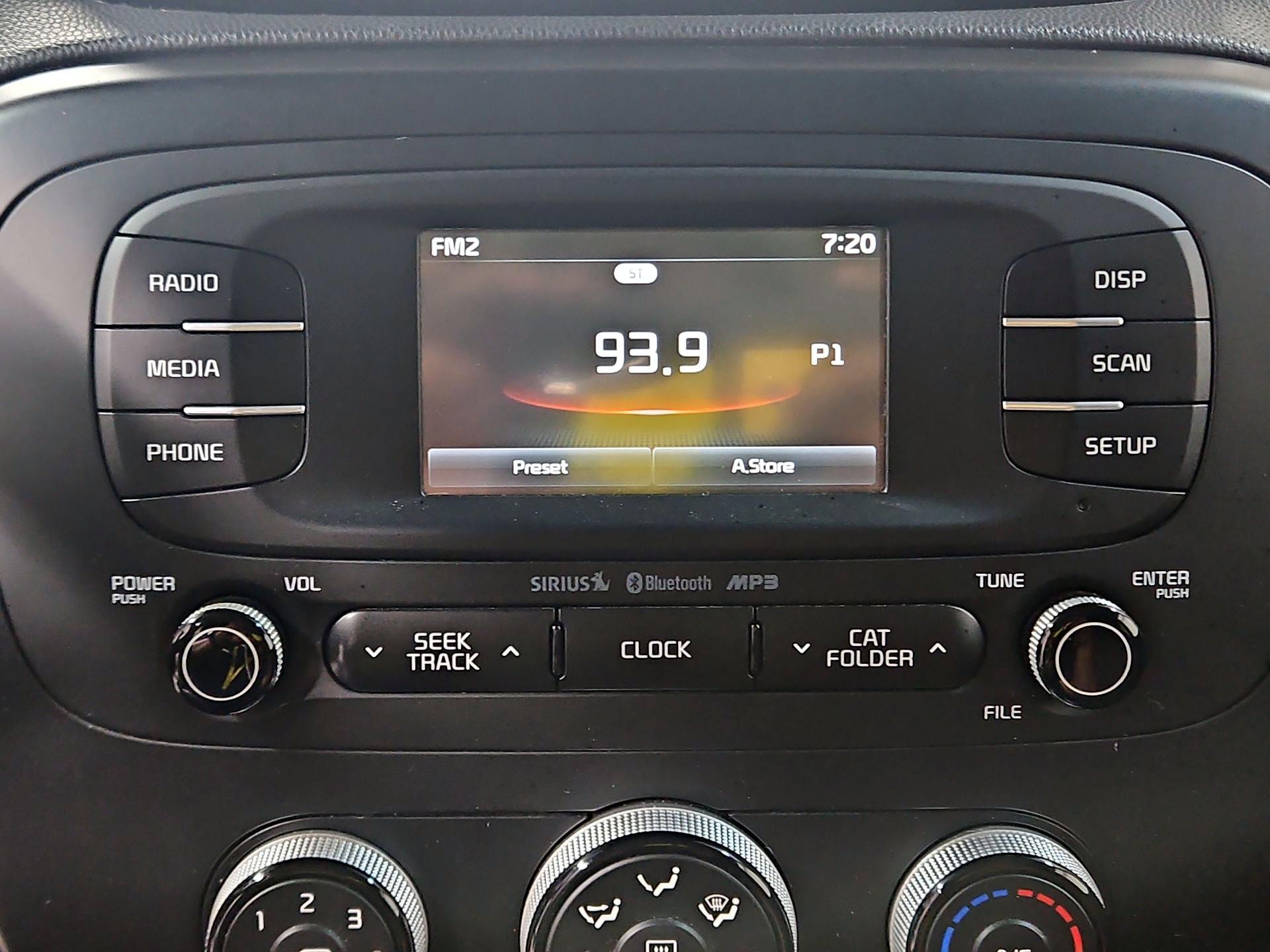 Thumbnail: 2016 Kia Soul - 15