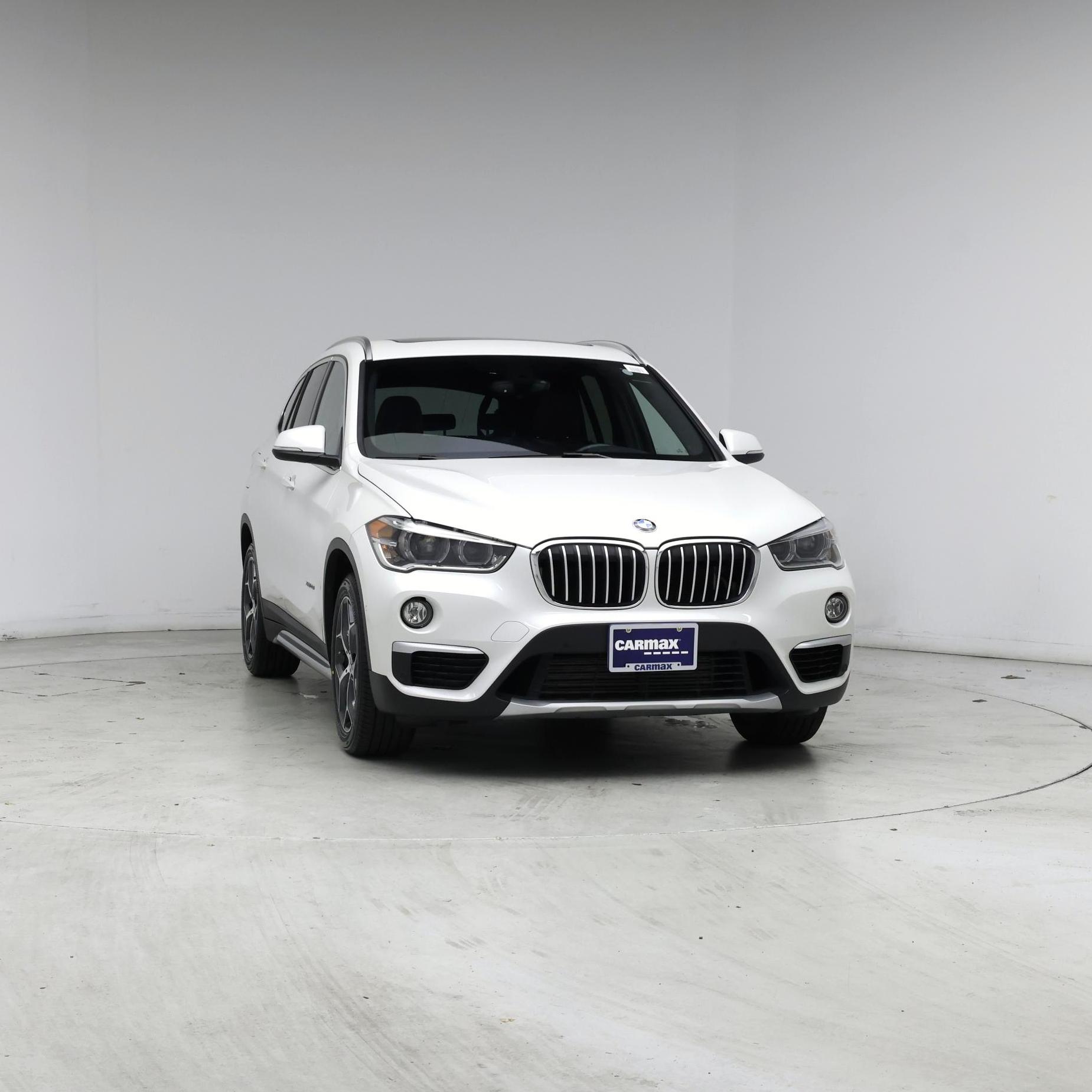 Thumbnail: 2016 BMW X1 - 5